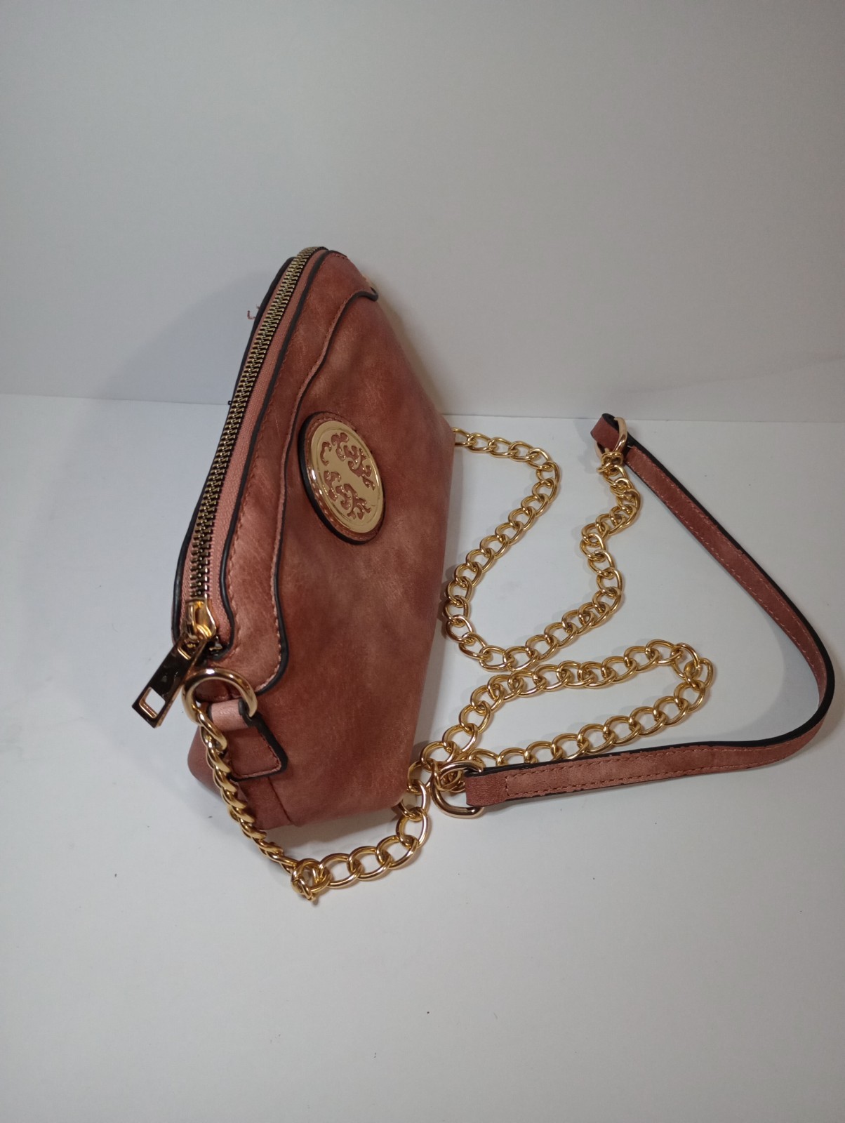 Pink Tanned Leather Shoulder Bag Gold Chain Strap Zip Closure Gold Hardware Lady