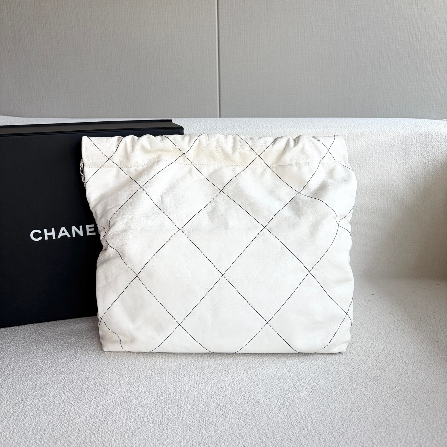 Chanel 22 Small Hobo Bad White Smooth Calfskin Silver HW Drawstring Chain Tote