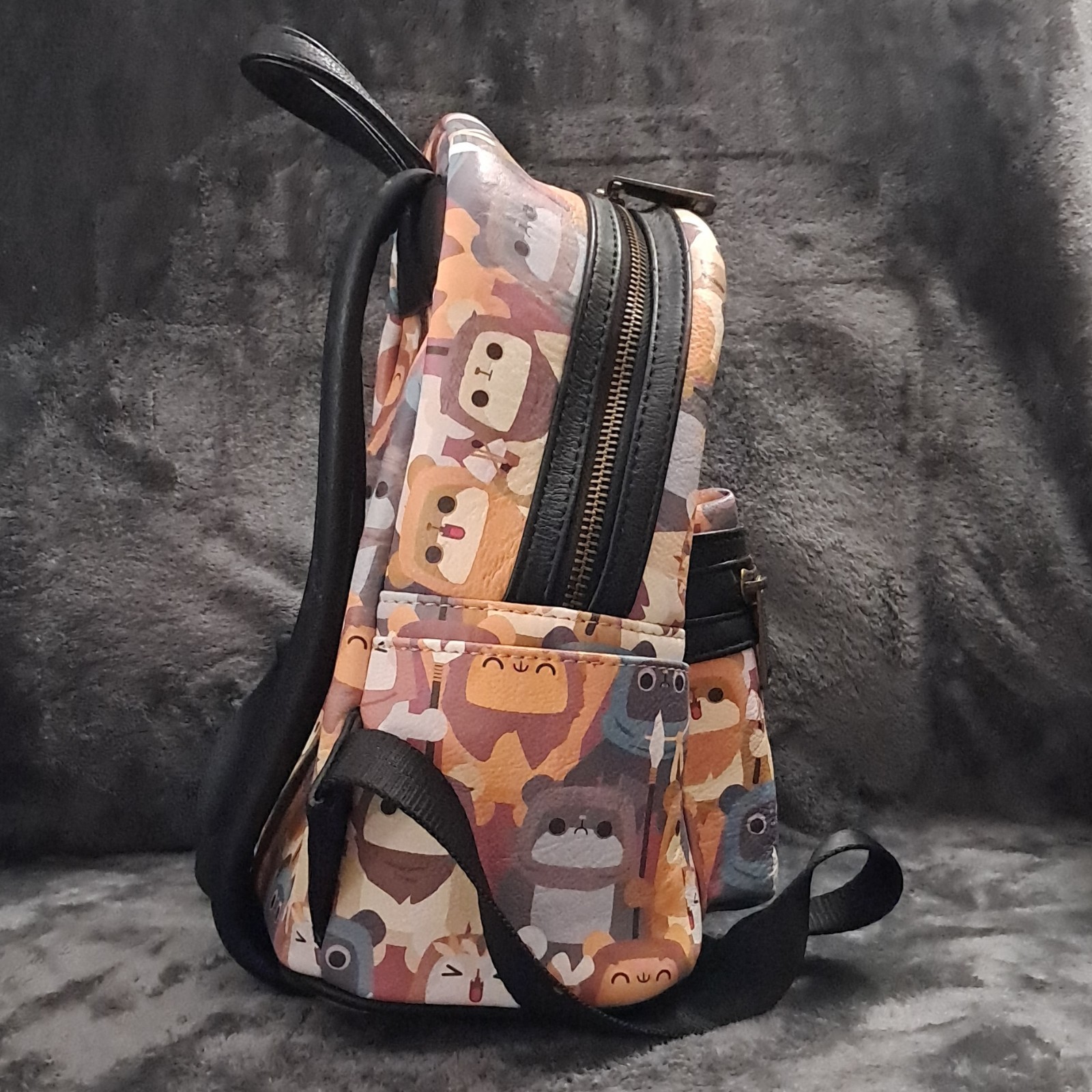 Loungefly Star Wars Multicolor Mini Backpack Zip Adjustable Straps Pockets Gold
