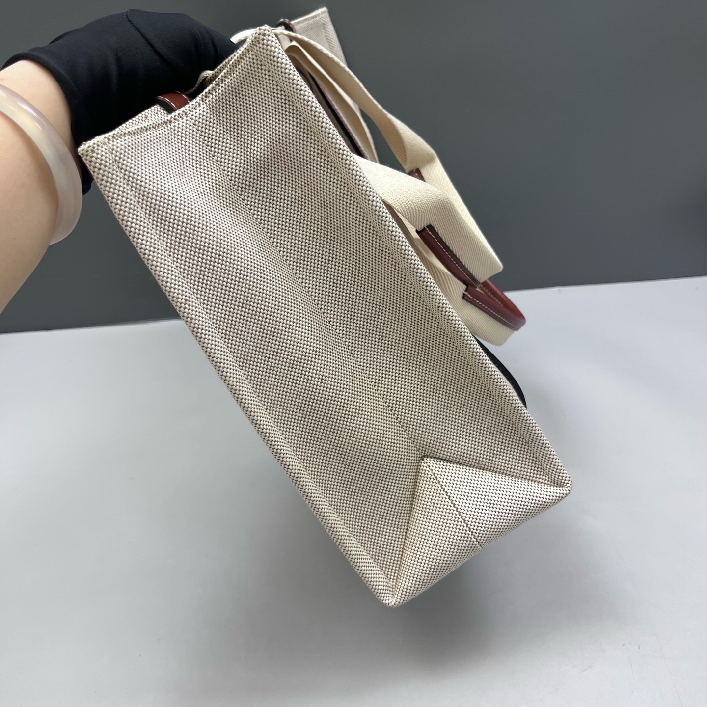 Chloe Medium Woody Ribbon Tote Beige Brown Black Canvas Calfskin (sa071626a2r)