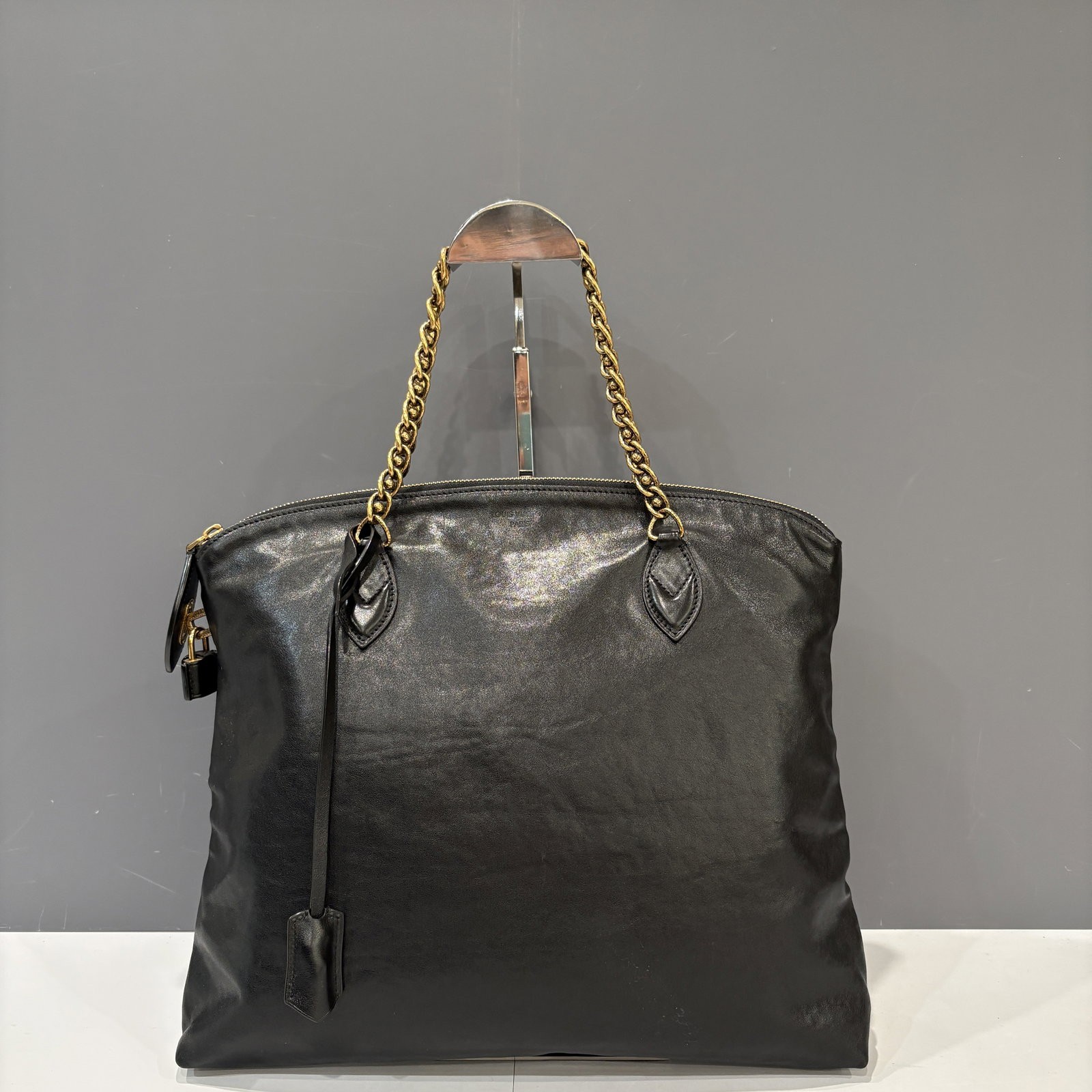 Louis Vuitton Tote Bag Black Soft Smooth Calfskin (uu042826a5)