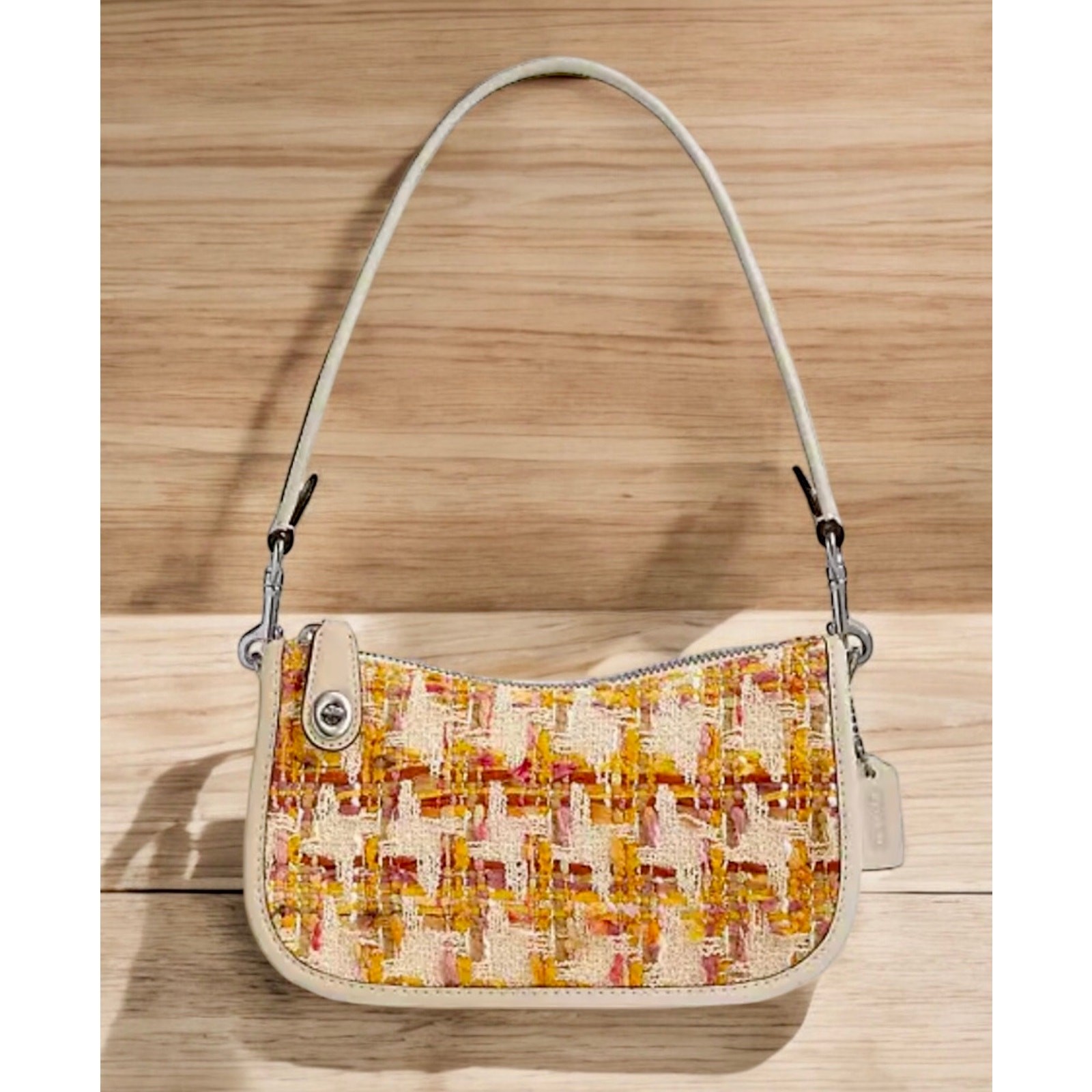 New With Tags Coach CP444 Tweed Swinger Bag 20