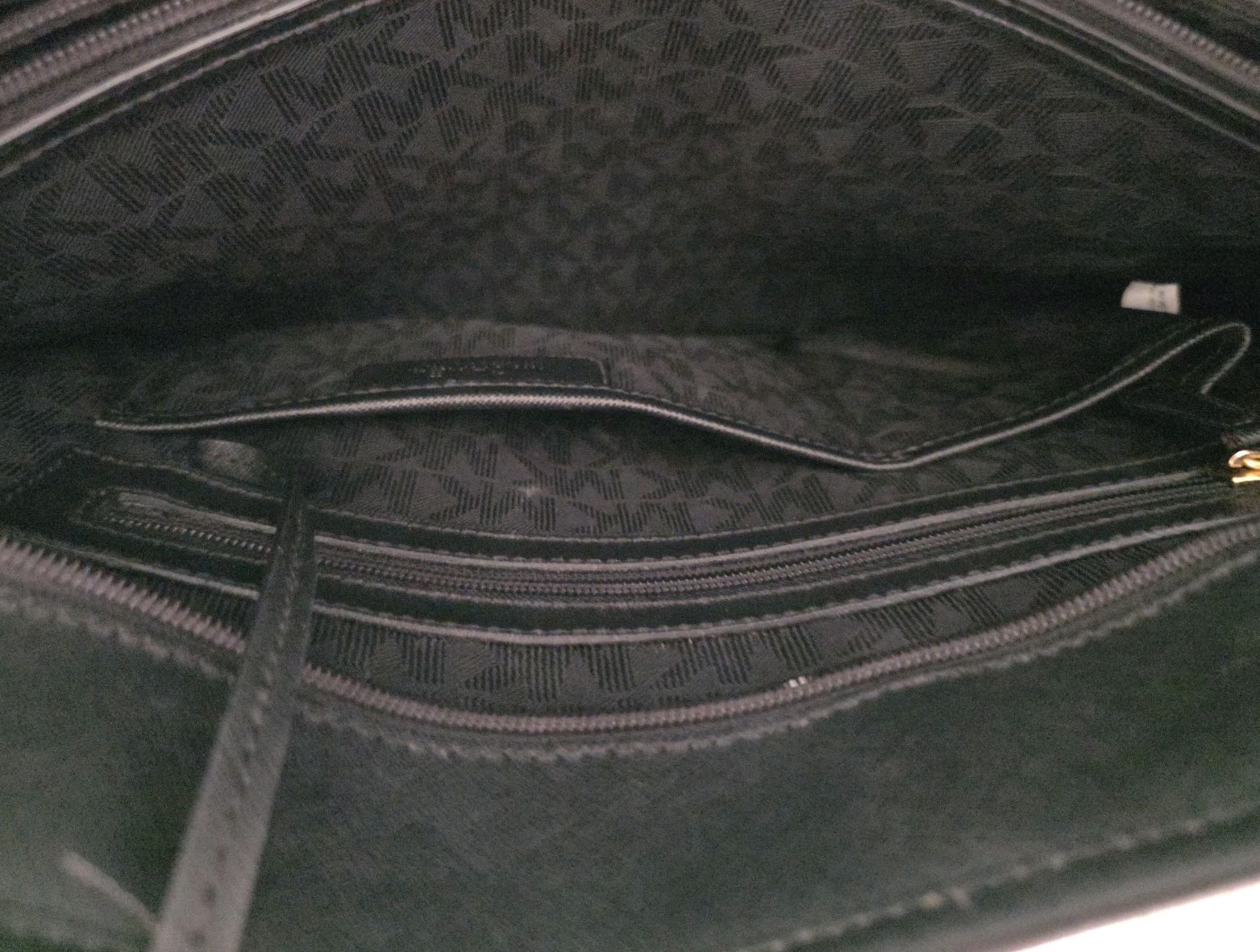Michael Kors Black Leather Large Shoulder Jet Set Tote Bag with Snap Pocket 👜