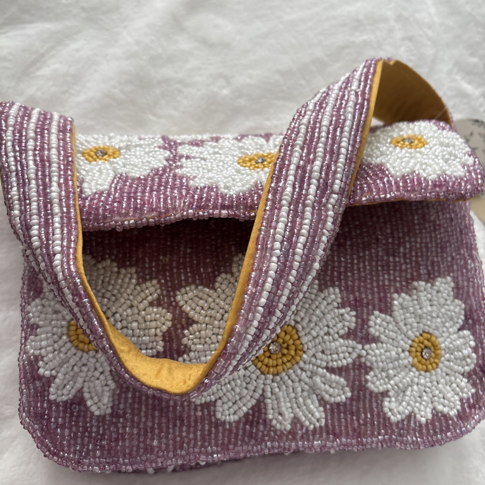 Handcrafted in India Lavender White Daisy Floral Beaded Bag Purse NWT