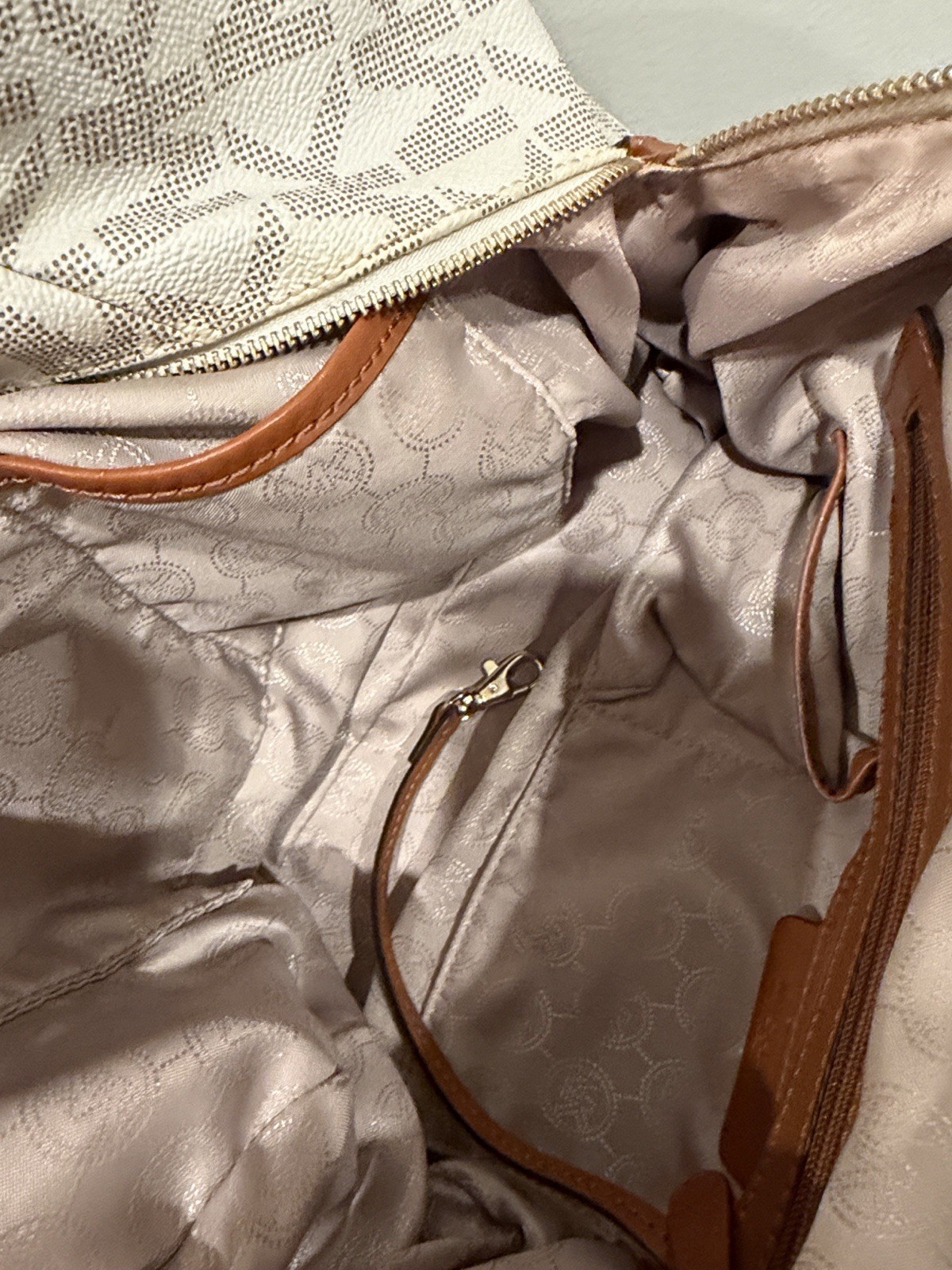 Michael Kors Jet Set Large Ivory MK Logo Shoulder Tote Bag Gold Hardware