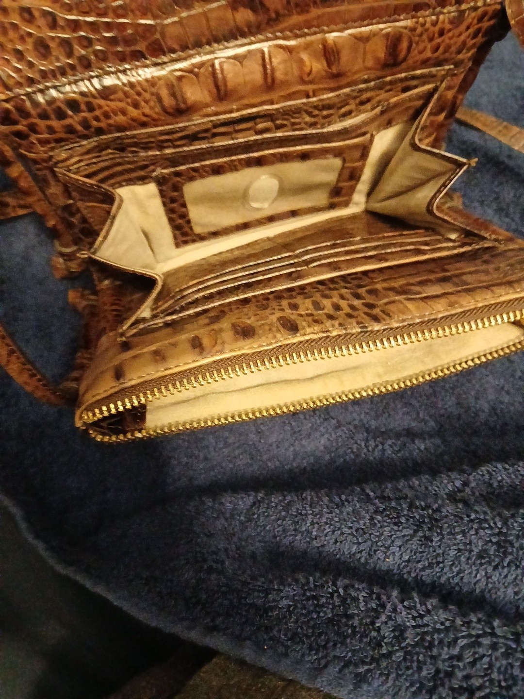 Brahmin Pecan Melbourne Croc Embossed Leather Crossbody Handbag