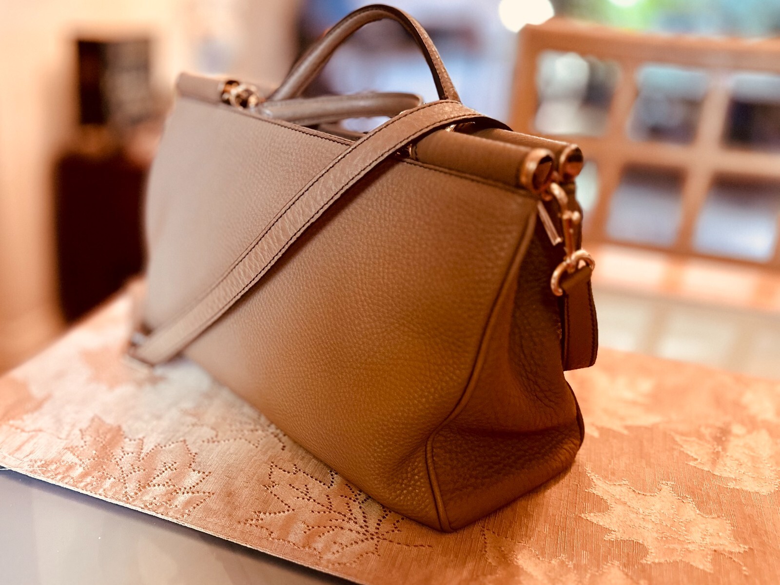 Exquisite Dolce & Gabbana Sicily Bag – Luxurious Italian Craftsmanship