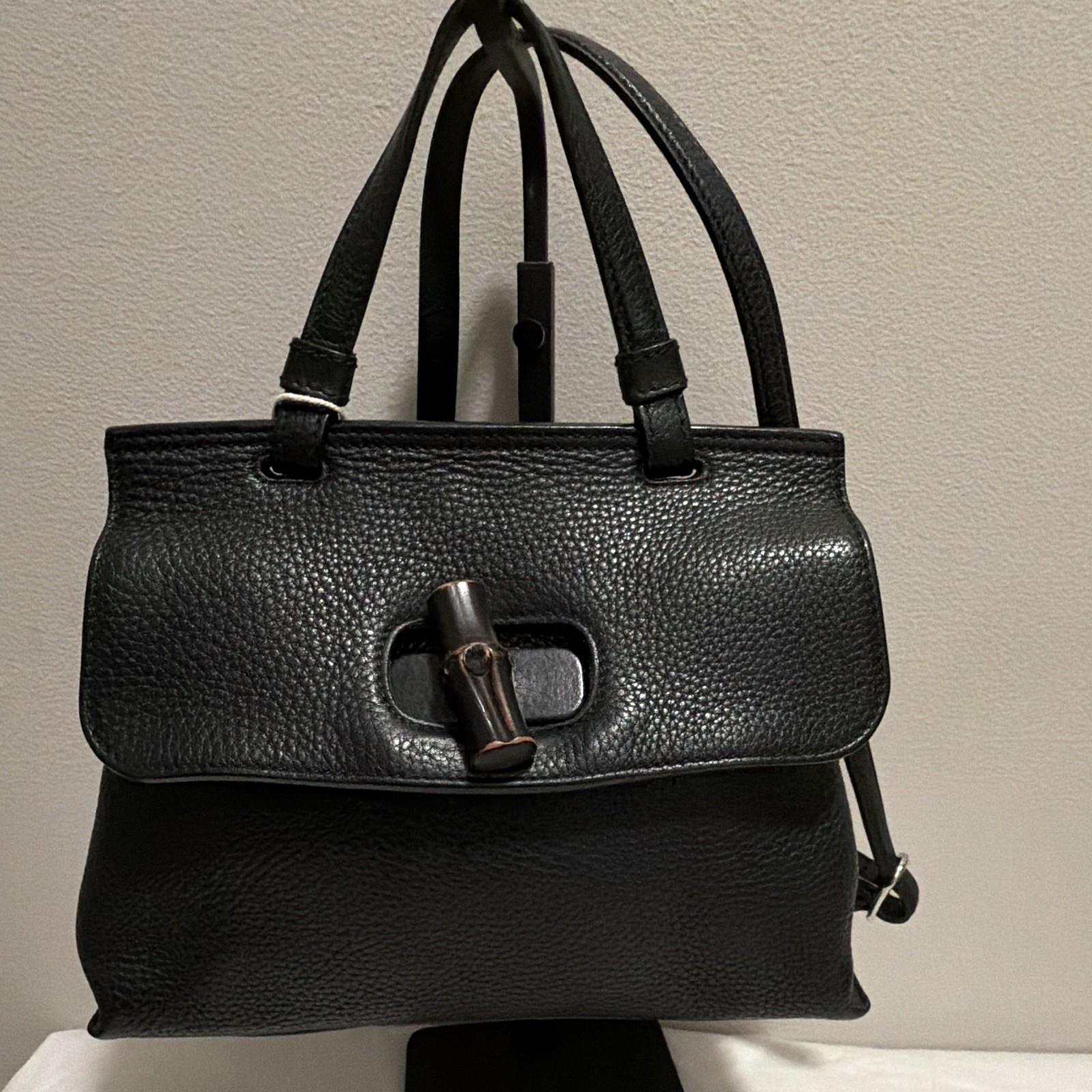 Gucci Bambooo Black Leather Top Handle Bag Detachable Strap Buckle Silver