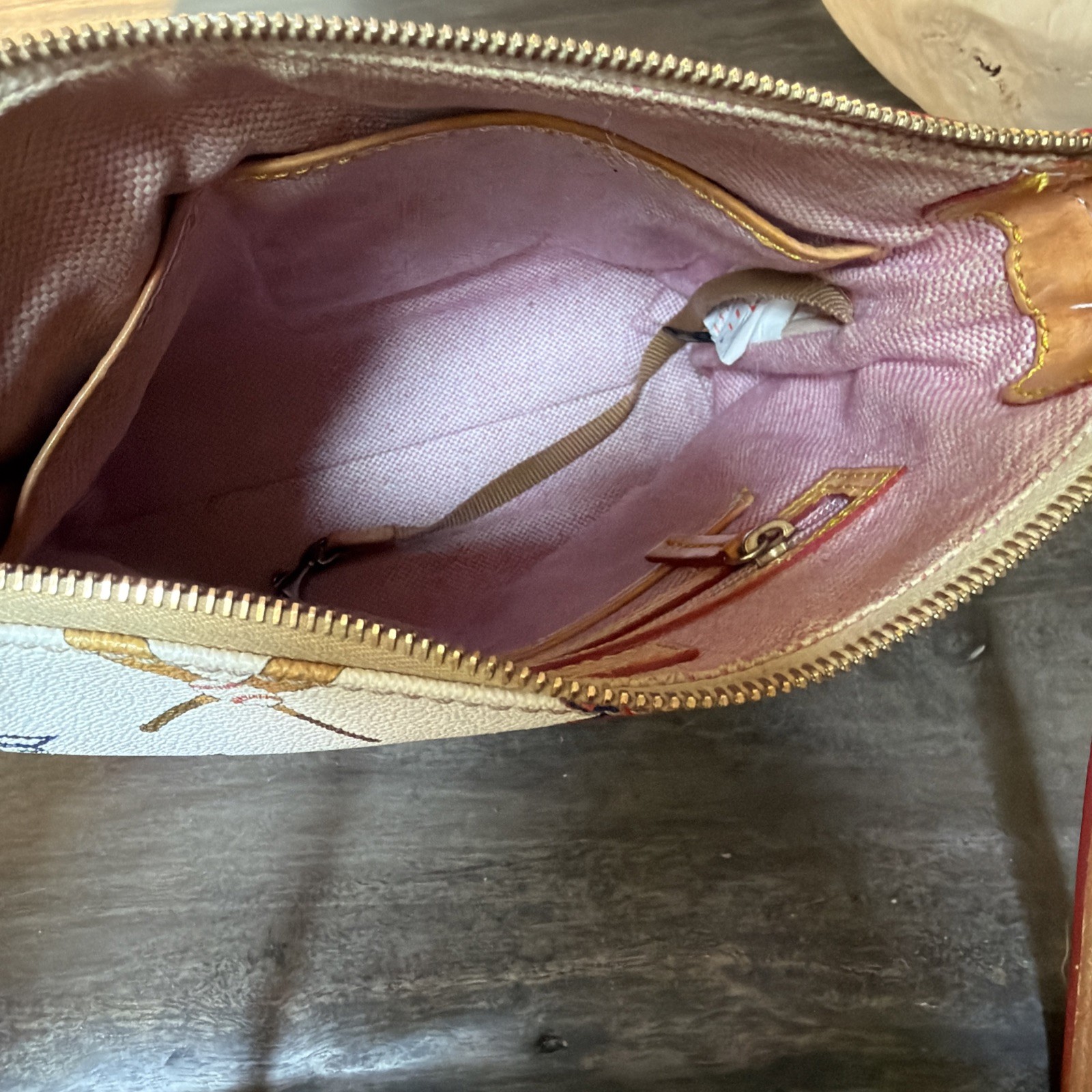 Dooney & Bourke St. Louis Cardinals MLB Leather Crossbody Purse Bag 10 X 10 Inch