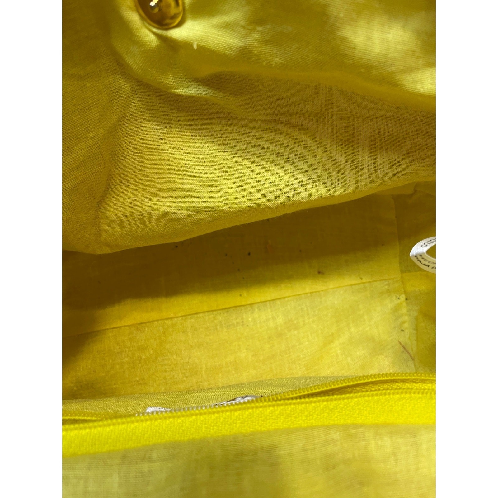 VTG Worthington Straw Bucket Bag W/ Gold Chain Strap & Bright Yellow Lining