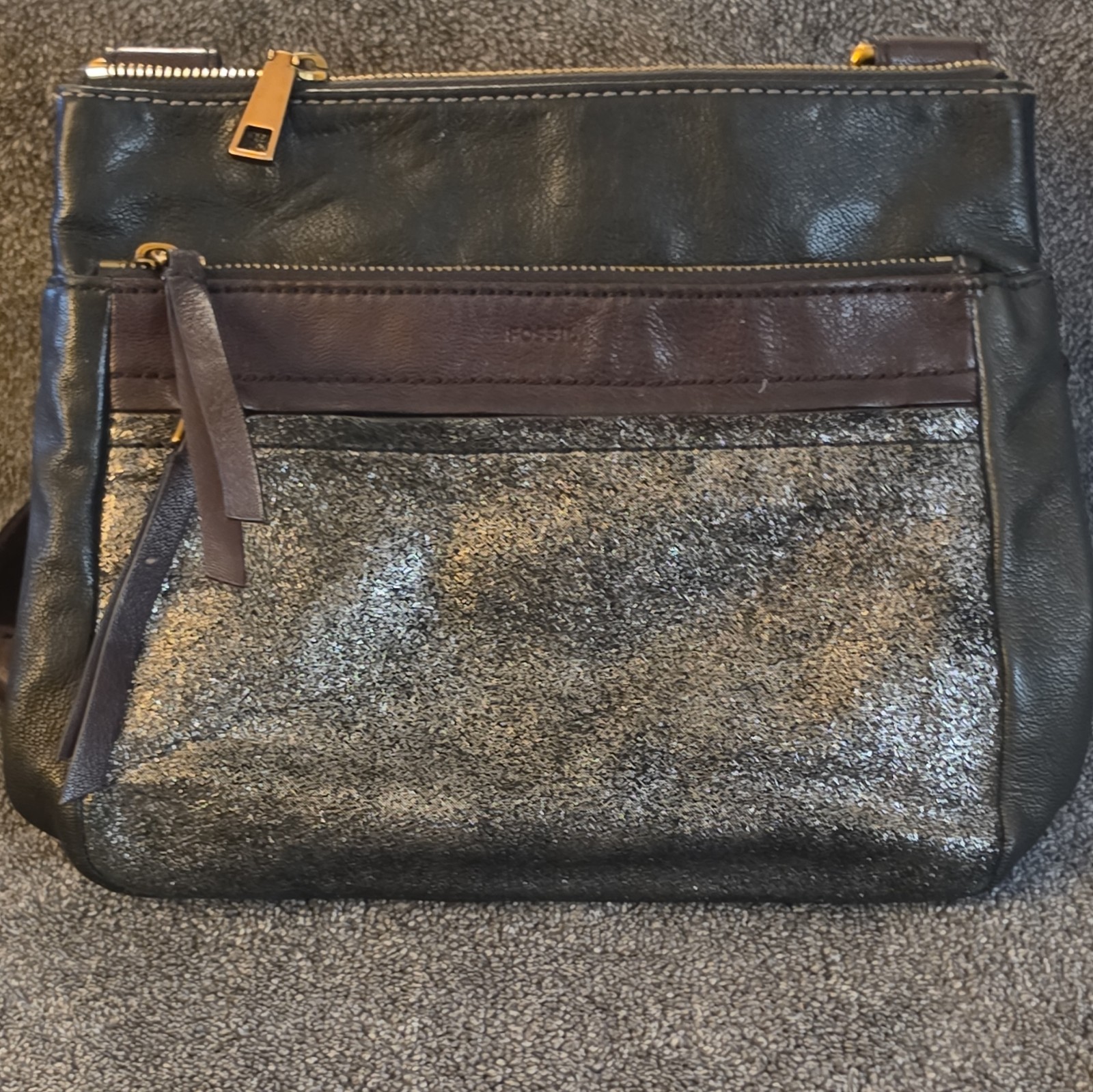 Black Crossbody Bag Brown Adjustable Strap Zip Closure Gold Hardware Solid