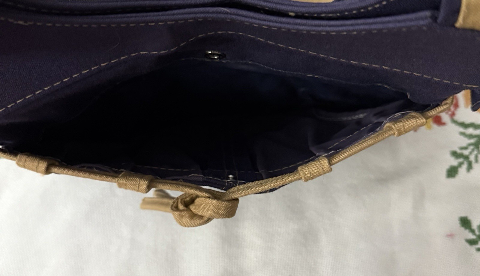 Vintage Vtg 70s 80s Retro Navy Blue Canvas Tan Piping Purse Shoulder Bag