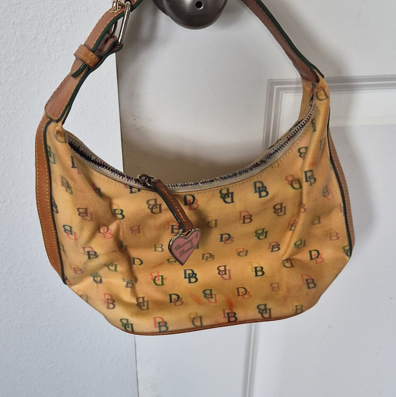 Dooney & Bourke Logo Shoulder Bag Tan Multicolor Zip Closure Heart Charm