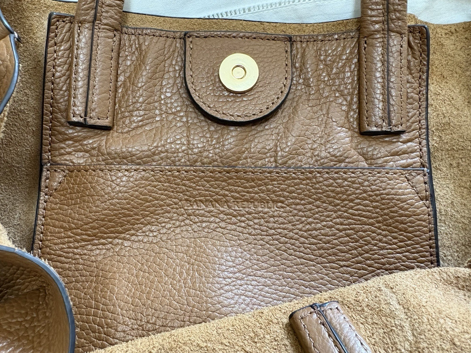 Banana Republic Pebbled Leather Shoulder Bag Brown Magnetic Snap Button 2handles