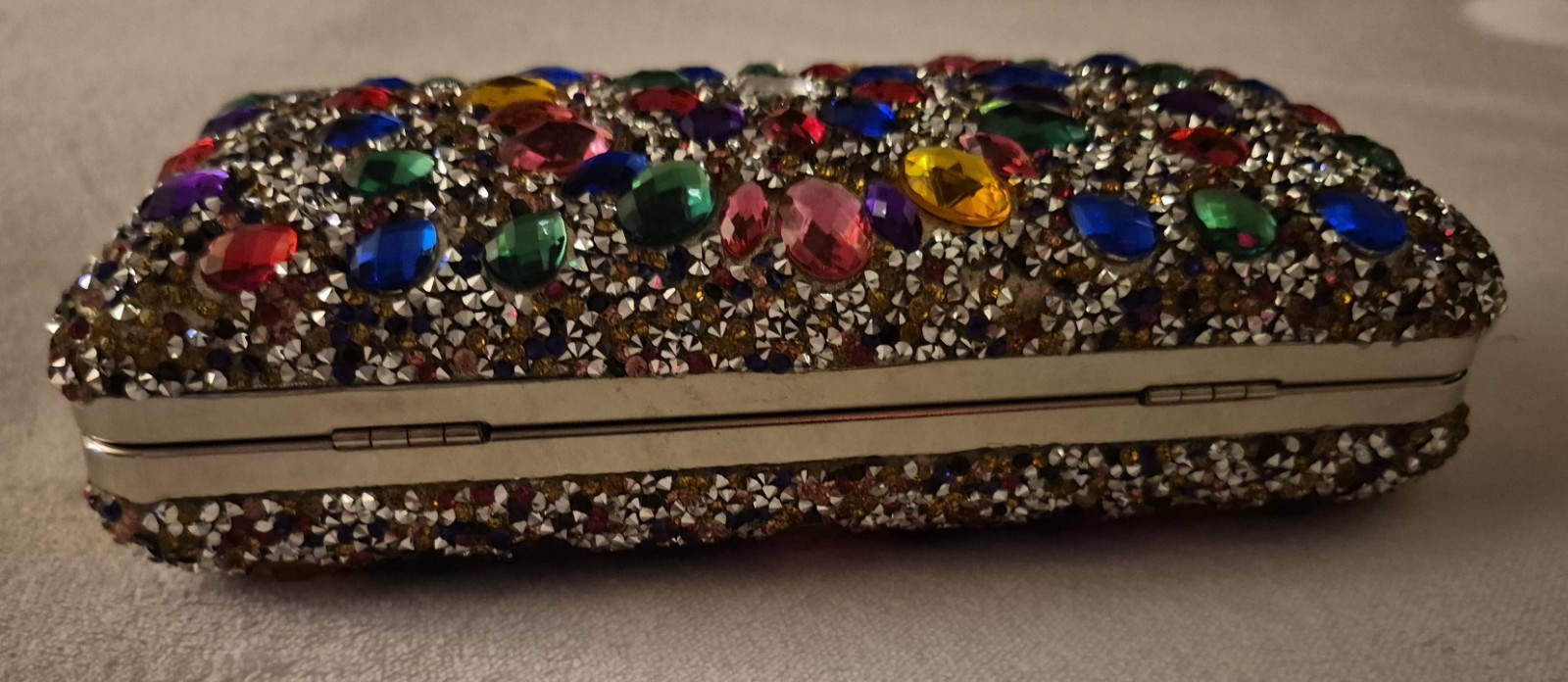 Multicolor Rhinestone Crystal Kiss Lock Clutch w/ Detachable Silver Chain Strap