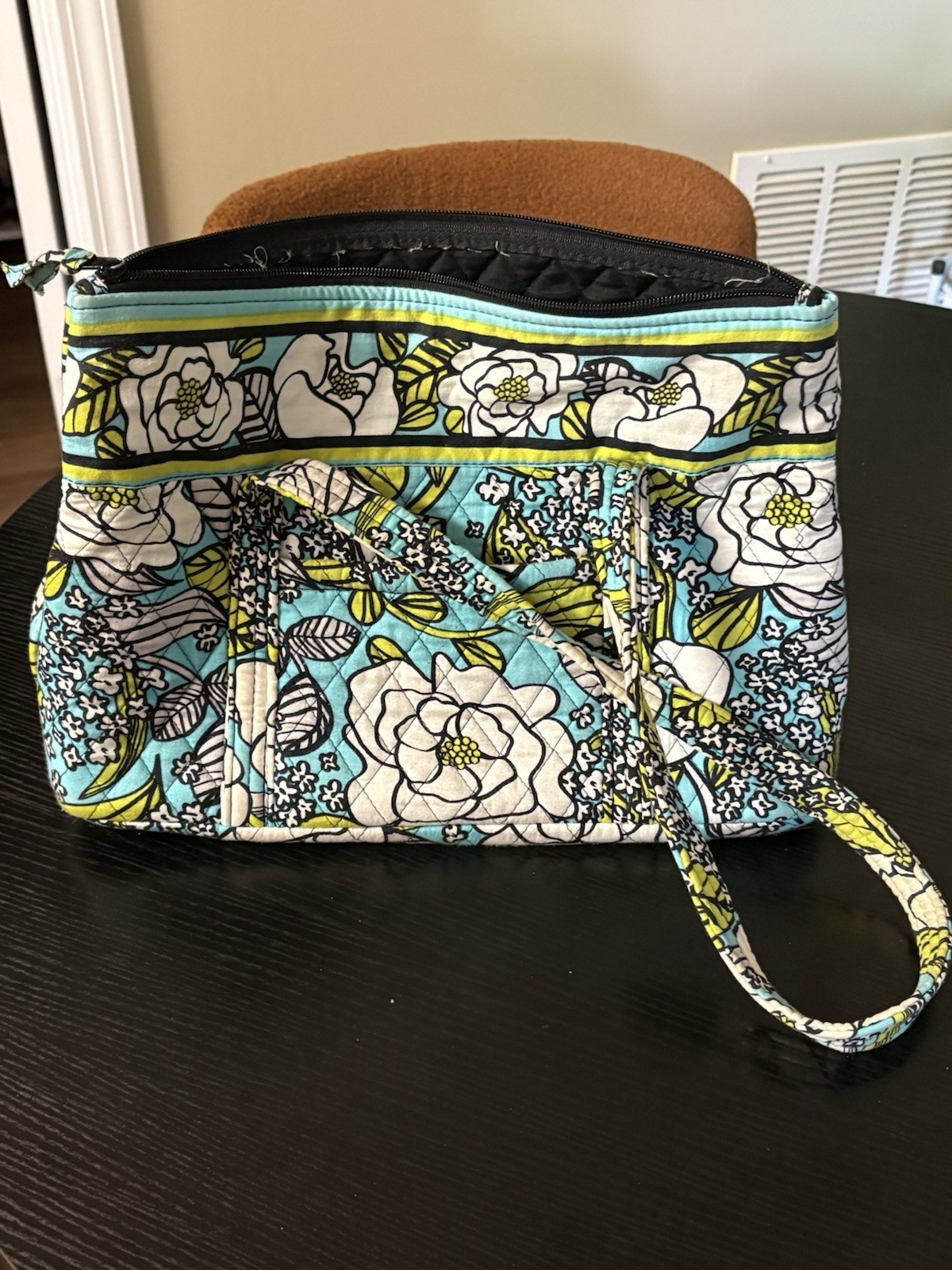 Vera Bradley Island Bloom Bowler Bag Purse Handbag 14x10x5 Zip Quilted Retired!