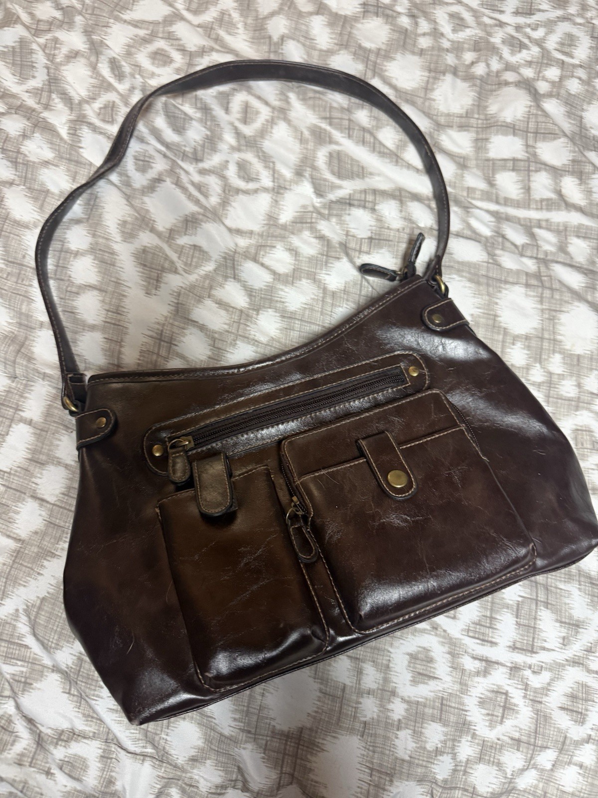 Adorable brown faux leather purse and matching wallet with multiple pockets