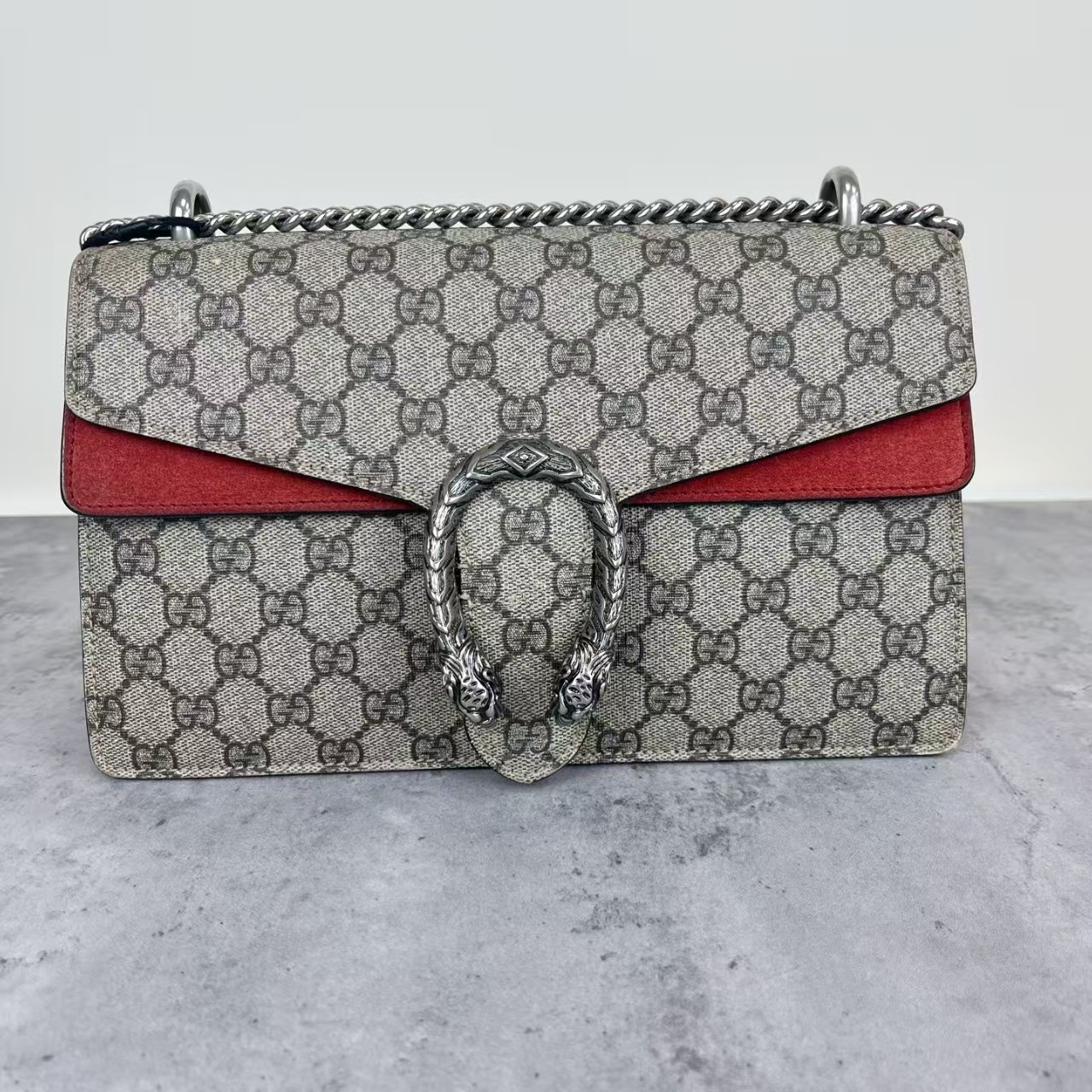 Dionysus Medium Red GG Supreme Shoulder Crossbody Bag