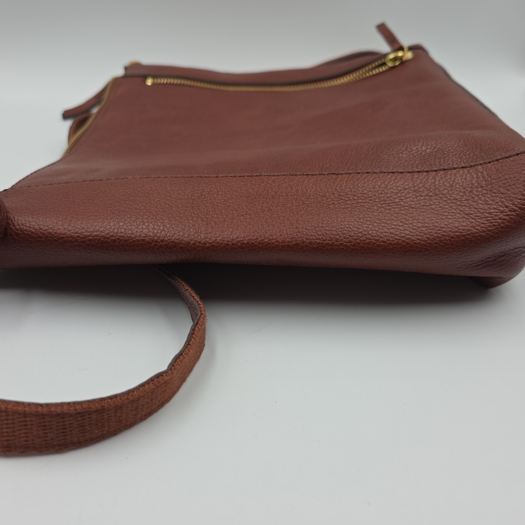 Fossil Tara Crossbody Brown Leather Handbag ZB7851 W/Key In EUC