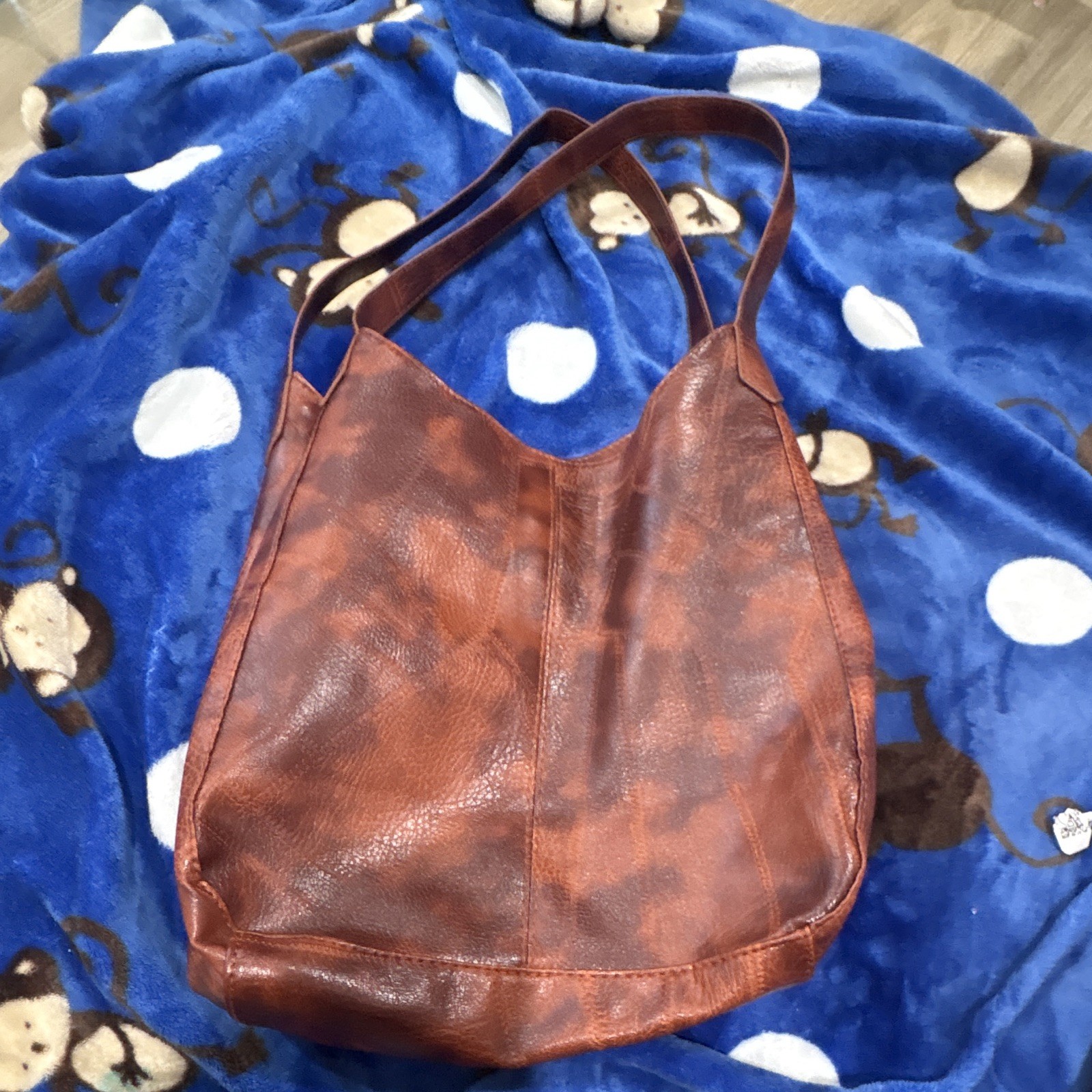 Women’s Brown Patchwork Crescent Hobo Shoulder Bag Zip Closure Lined Interior