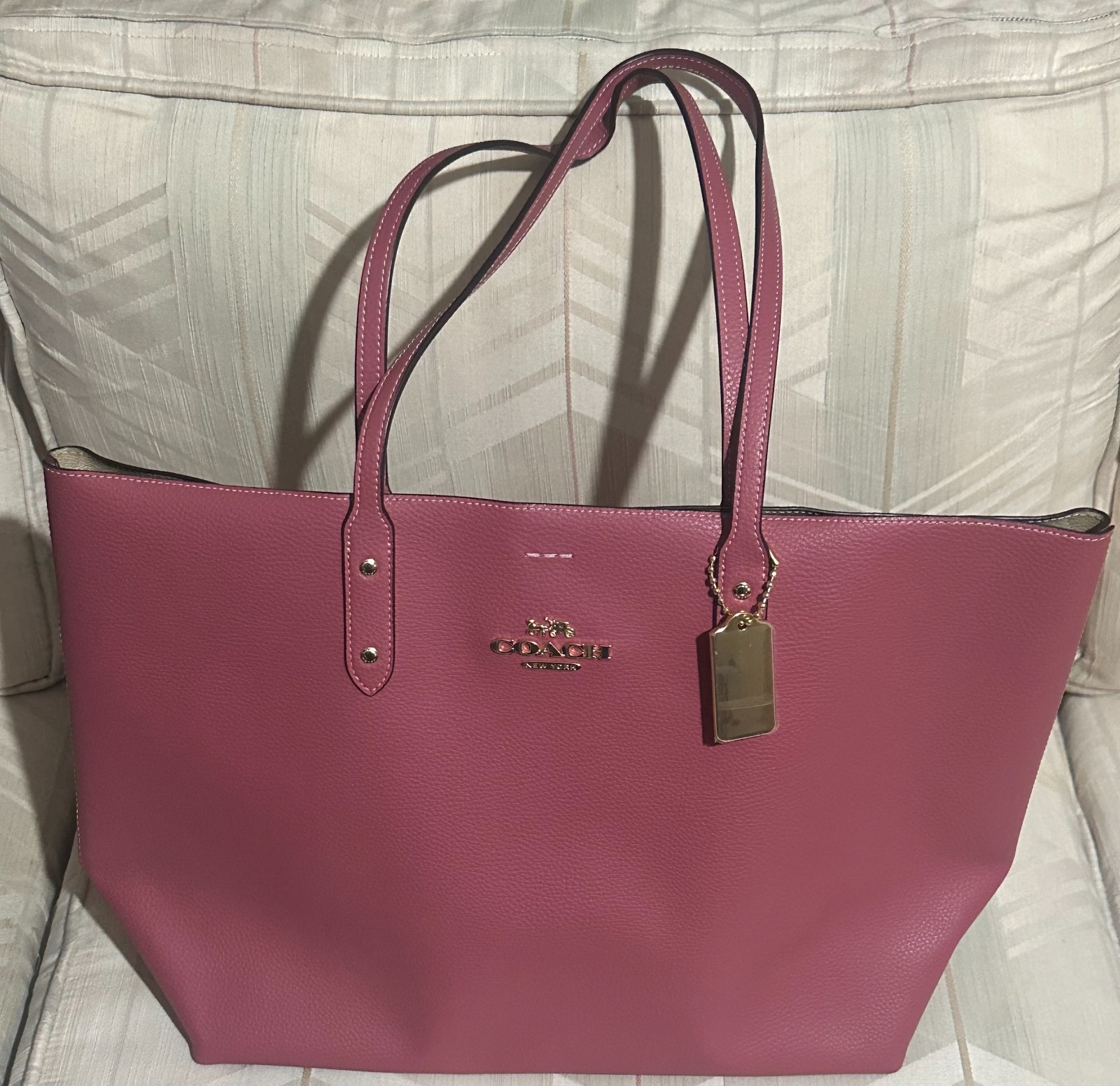 Coach Signature Interior Town Tote F76637 Rouge mauve light khaki NWT LQQK $393
