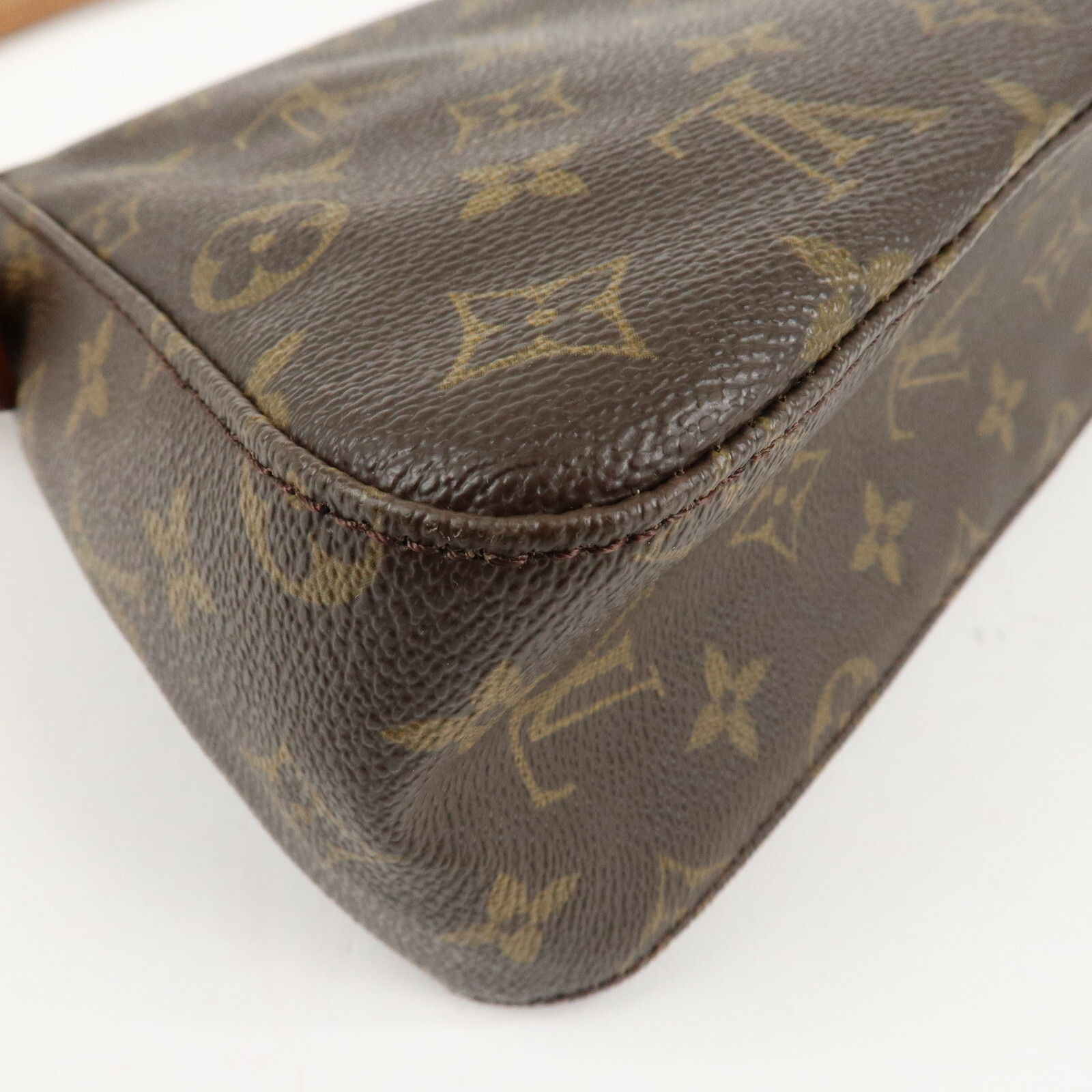 Louis Vuitton Monogram Mini Looping Shoulder Bag Hand Bag M51147 Auth Used