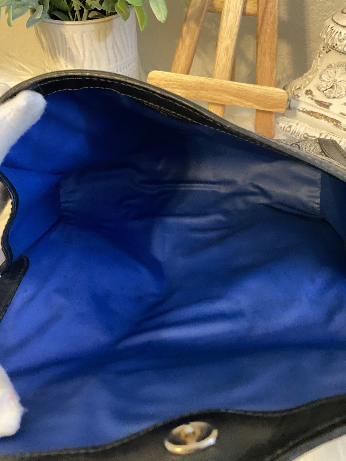 Gucci Parfume GG Monogram Web Stripe Clutch Snap Close Gold Hardware Lined Blue