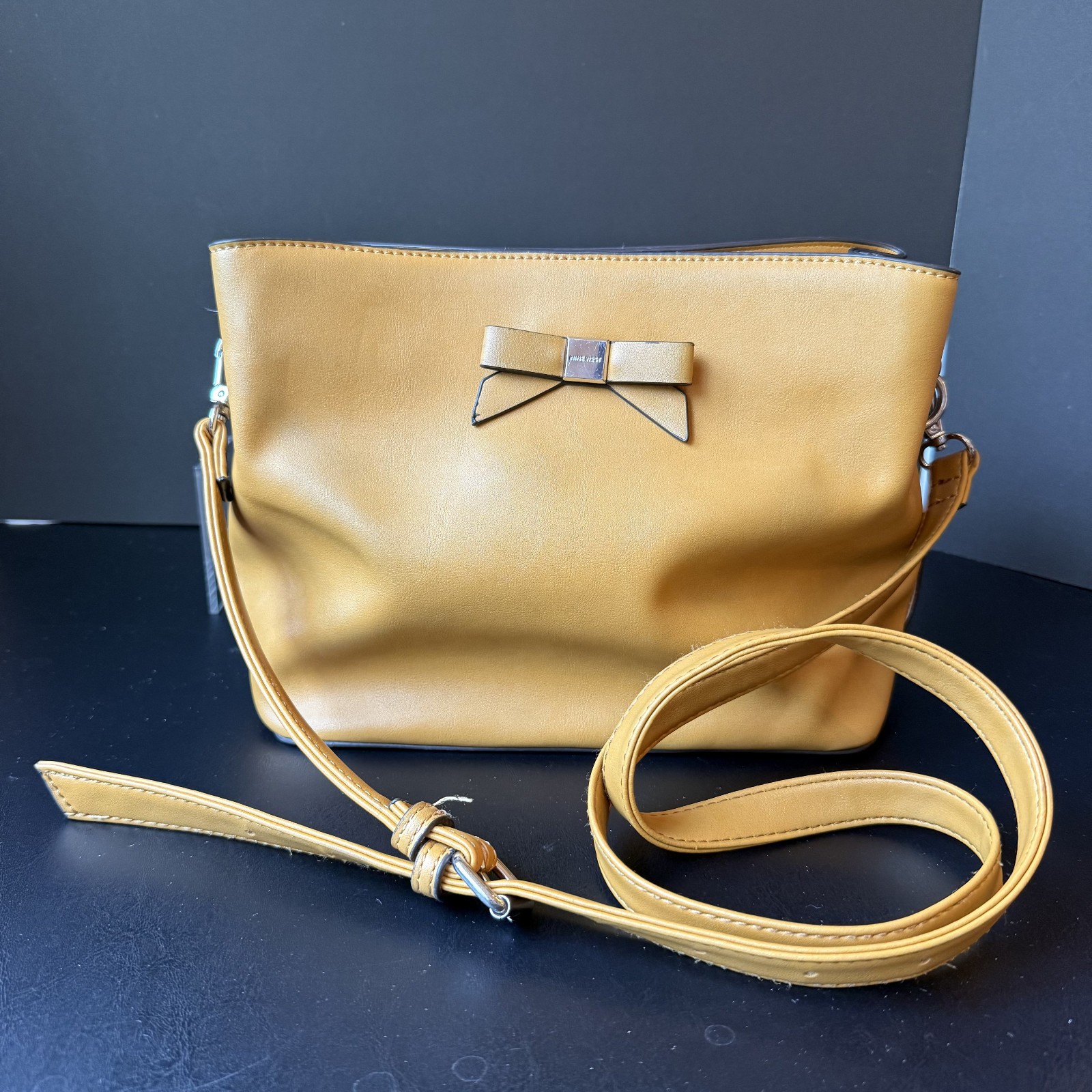 Nine West Crossbody Purse Mustard Yellow Faux Leather Bow Accent Shoulder Bag