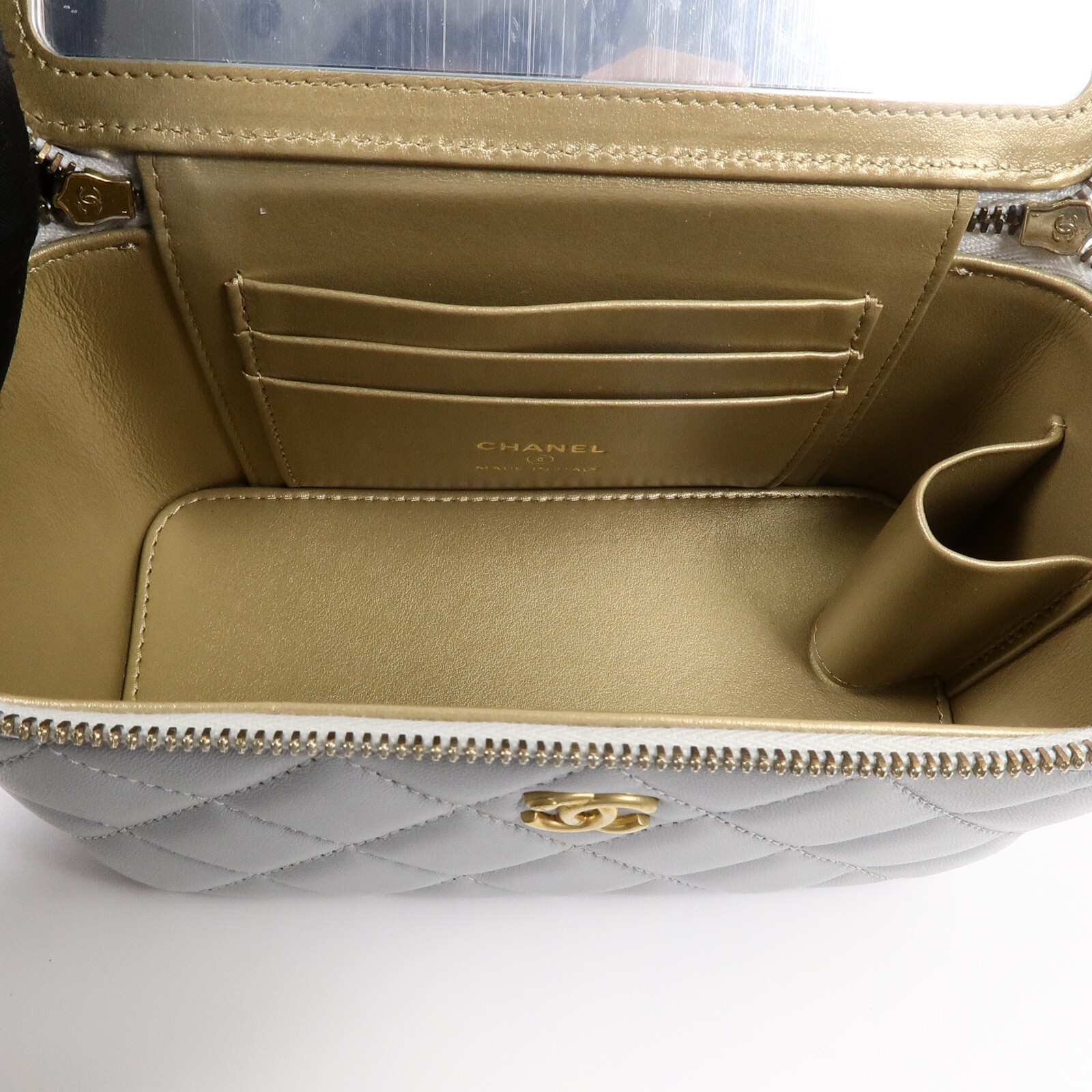 CHANEL CC GHW Vanity Case Gold Ball Chain Shoulder BAg Lambskin Leather Blue