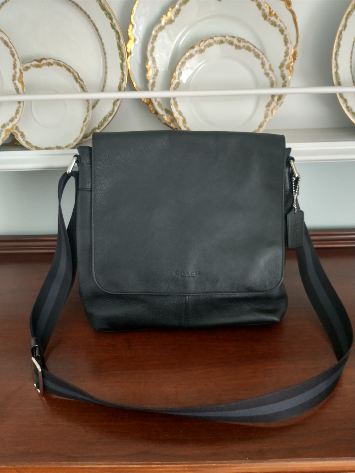 COACH 72362 BLACK LEATHER CHARLES SMALL MESSANGER CROSSBODY BAG EUC