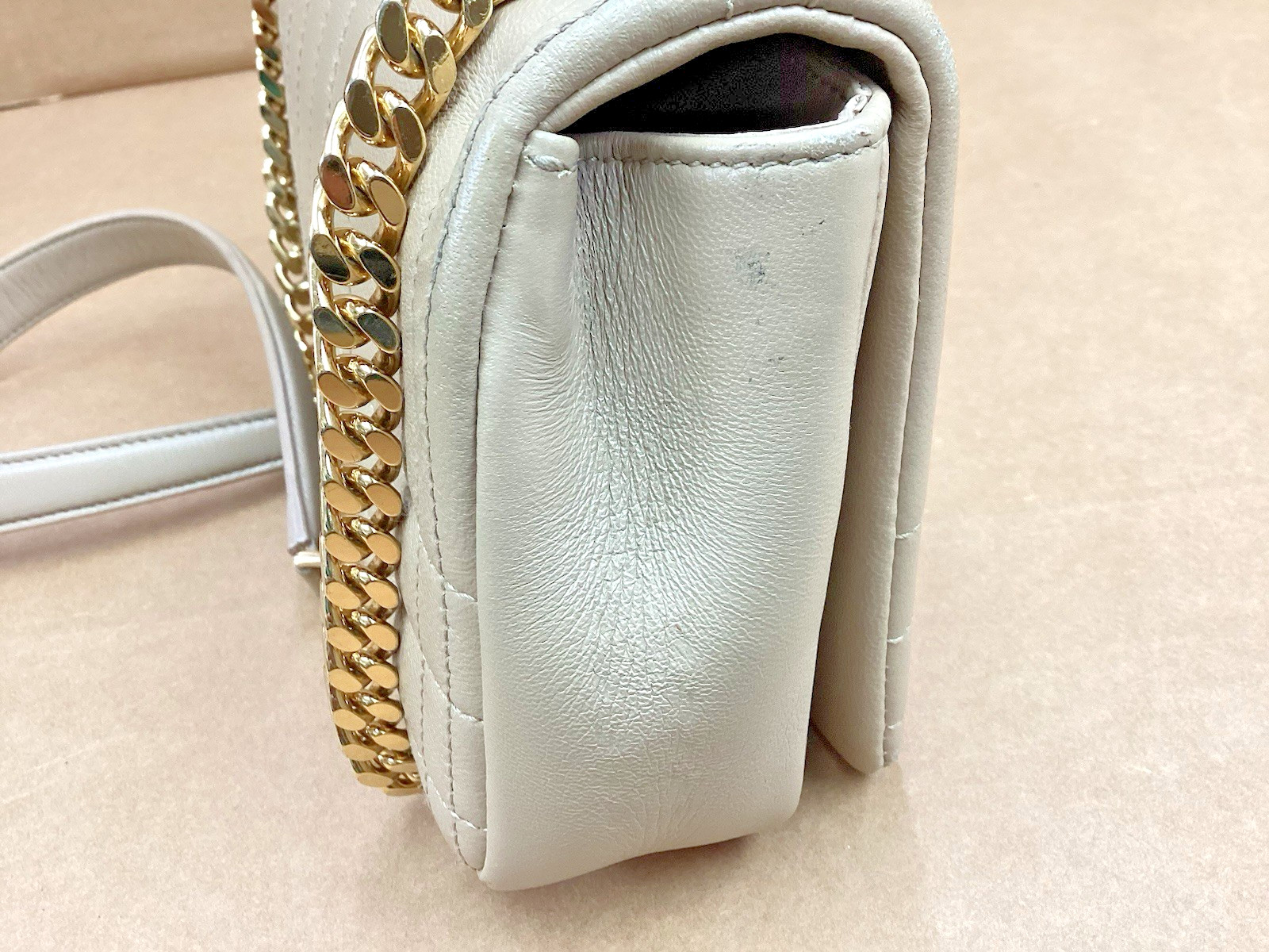 Burberry Small Lola Quilted Leather Shoulder Bag In Oat Beige Leather