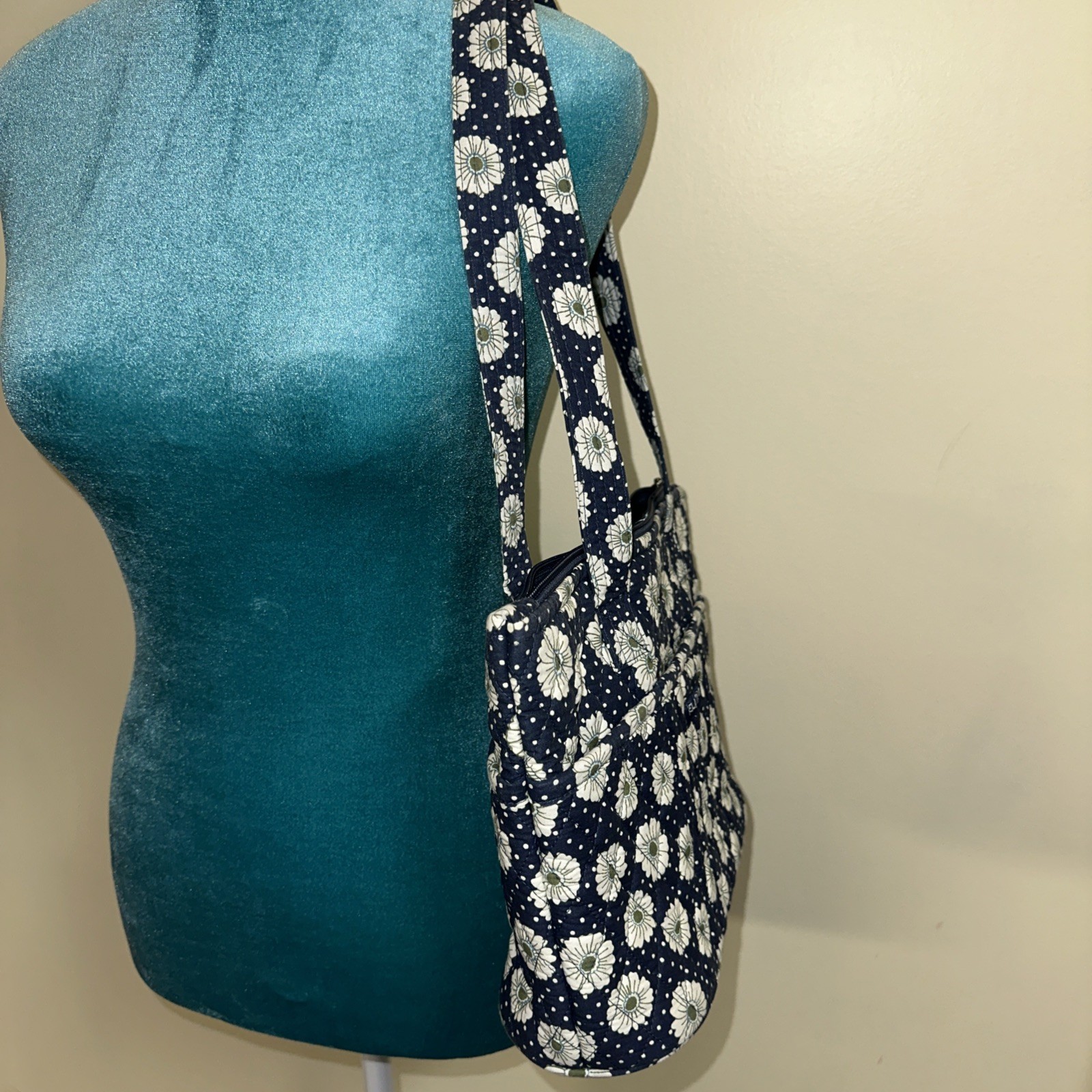 Bella Taylor Small Tote Dotted Daisy Navy Shoulder Quilted Cotton Logo Zipper EC