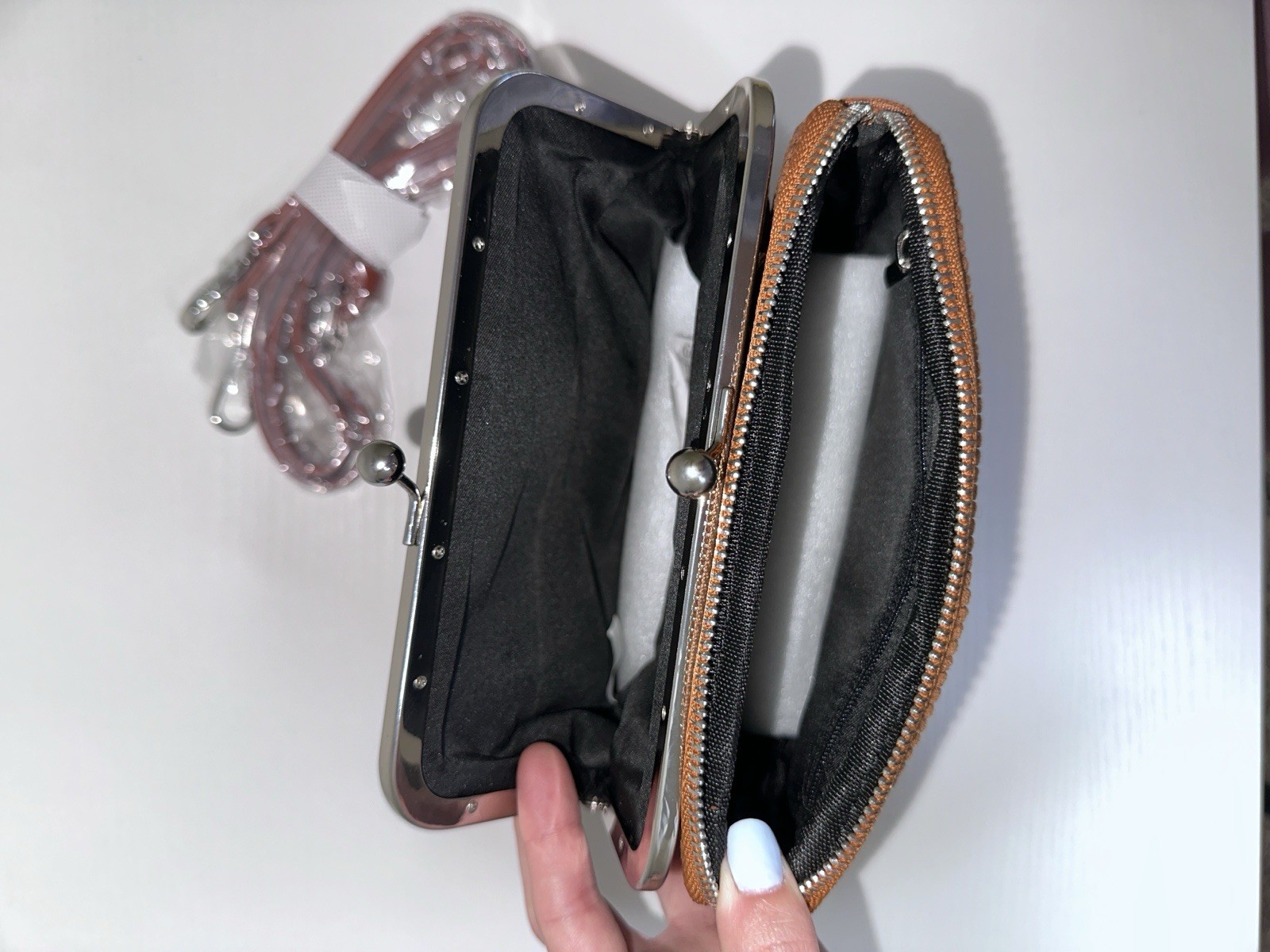 Brown Crossbody Bag Kiss Lock & Zipper Closure Detachable Strap Classic