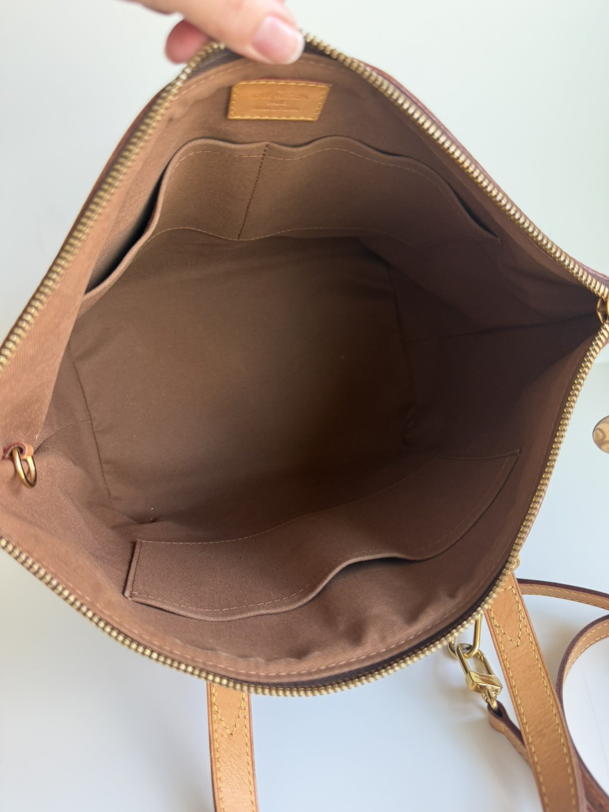 Authentic Louis Vuitton Palermo PM 2 Way Shoulder Crossbody Handbag Purse Tote