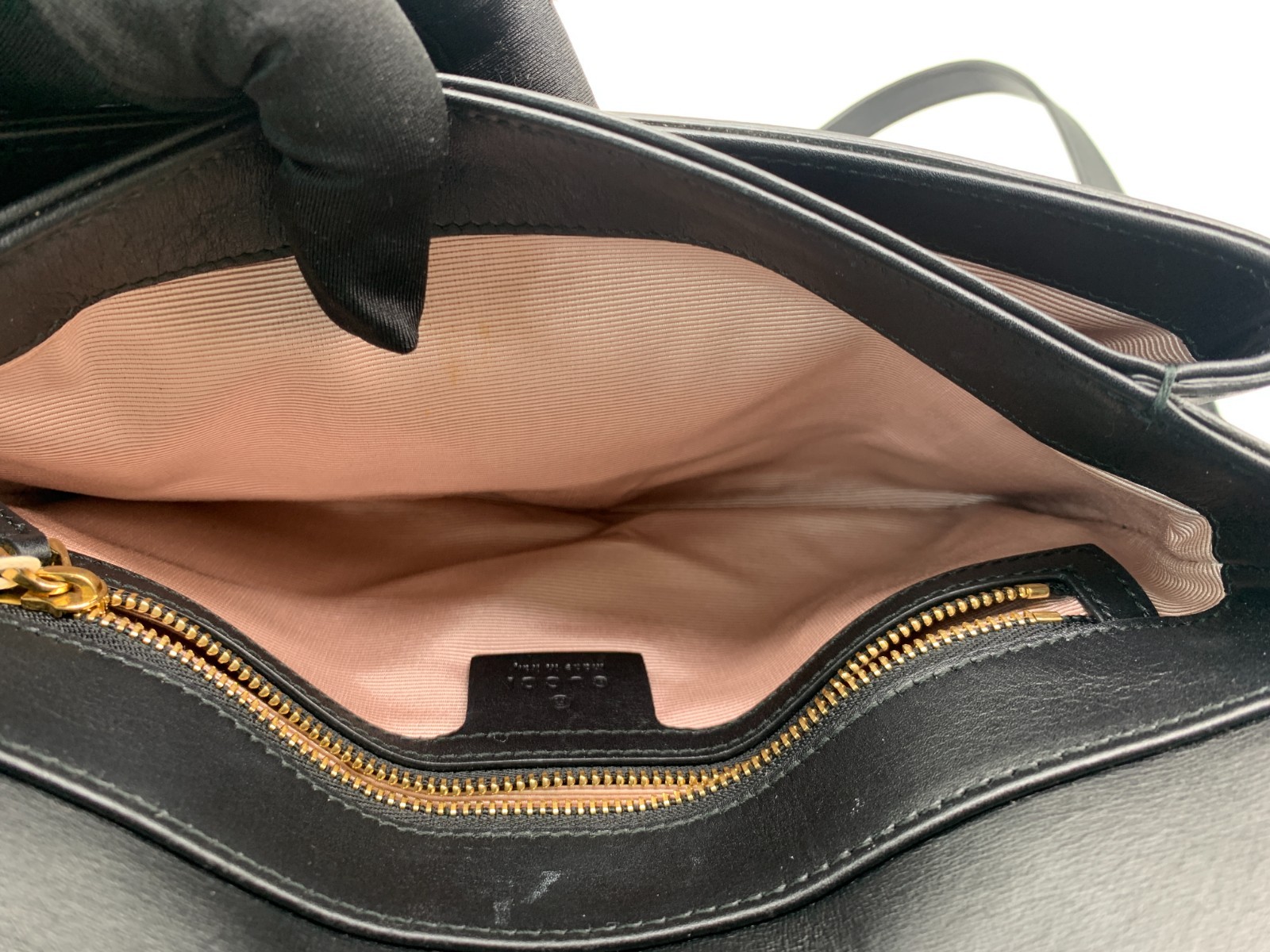 Gucci Double‑G Logo Leather Flap Crossbody Bag/WJ07204028/4028