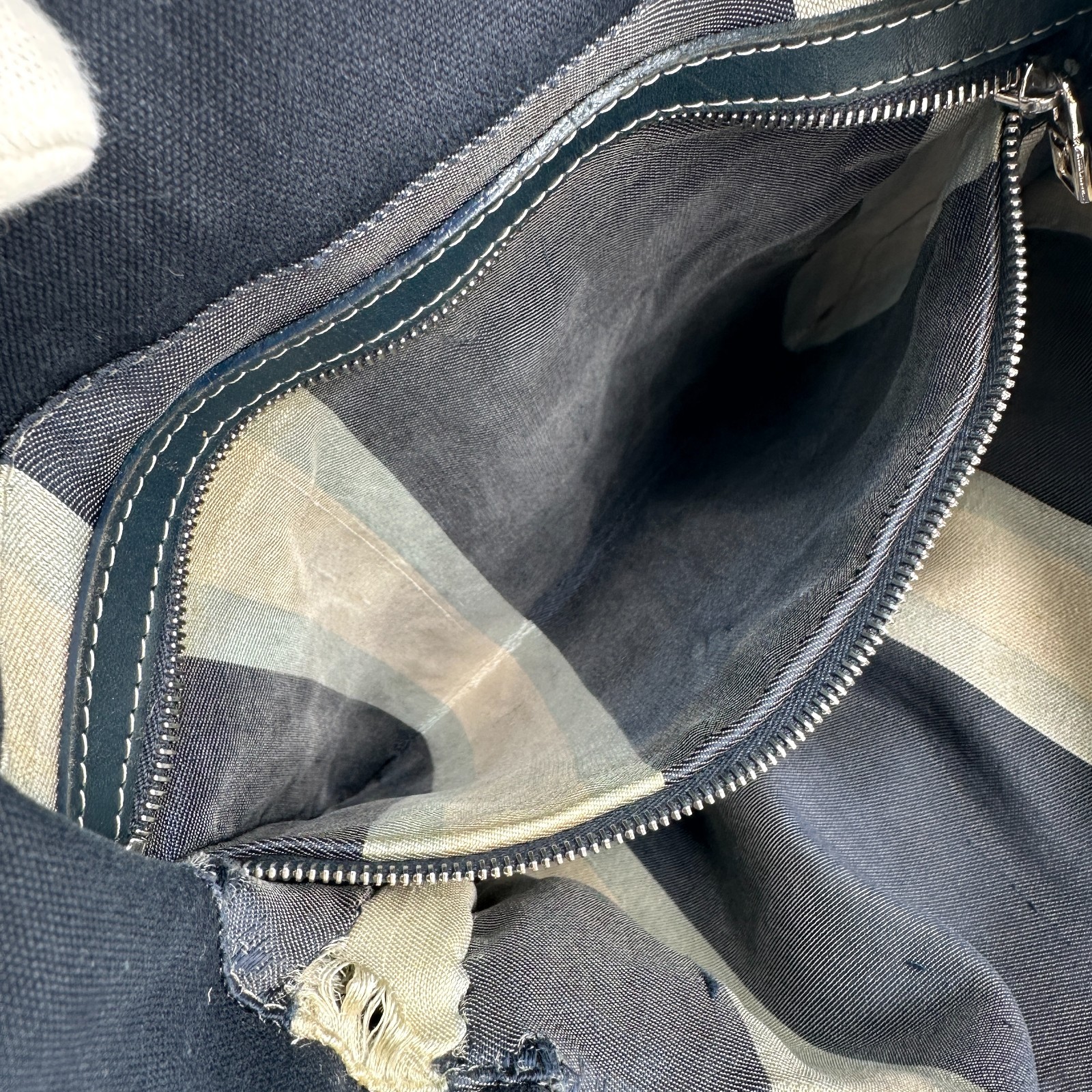 fendi Mamma Baguette Shoulder Bag Denim Tote 308T0302
