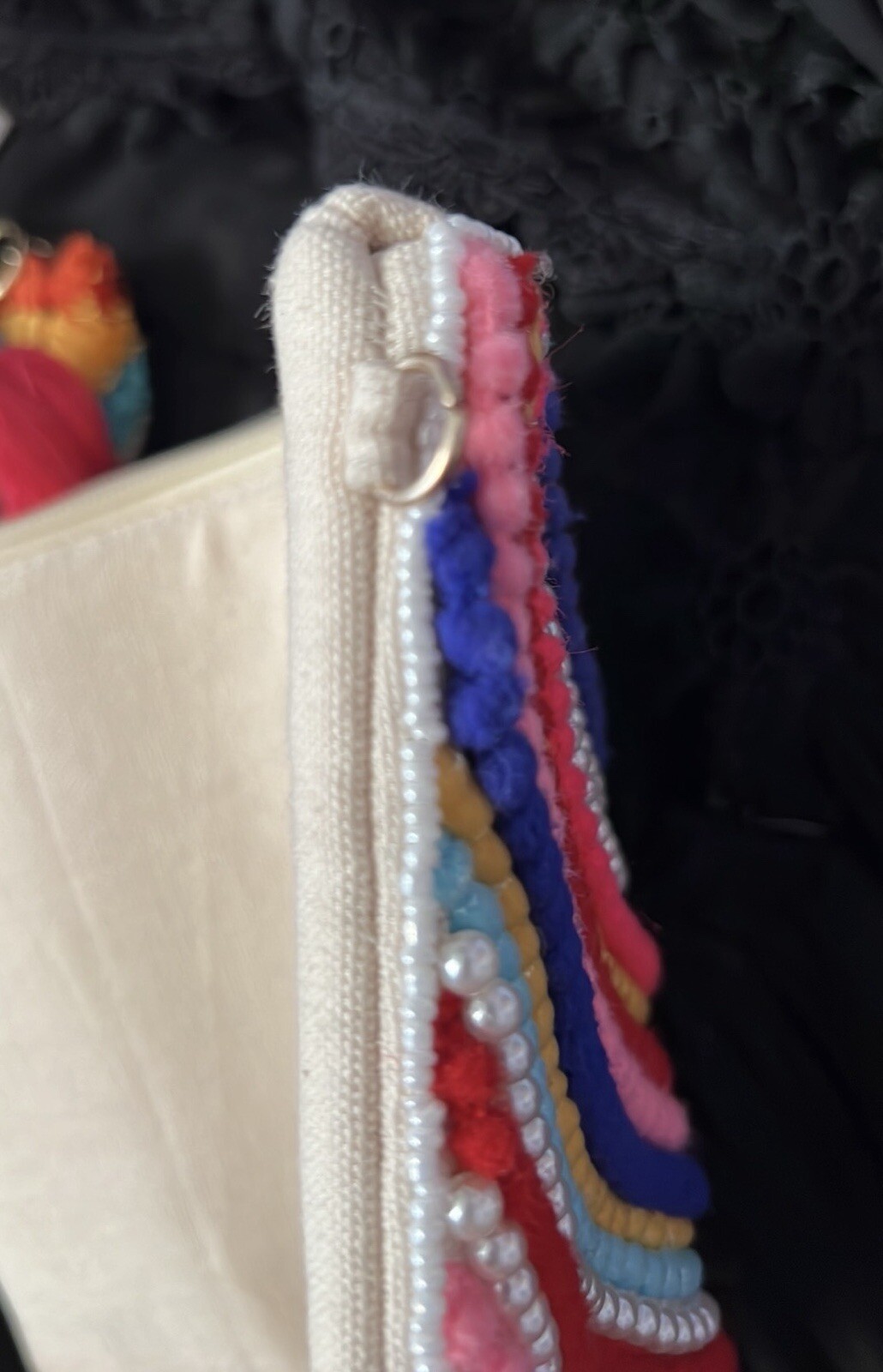 Versona Pouch