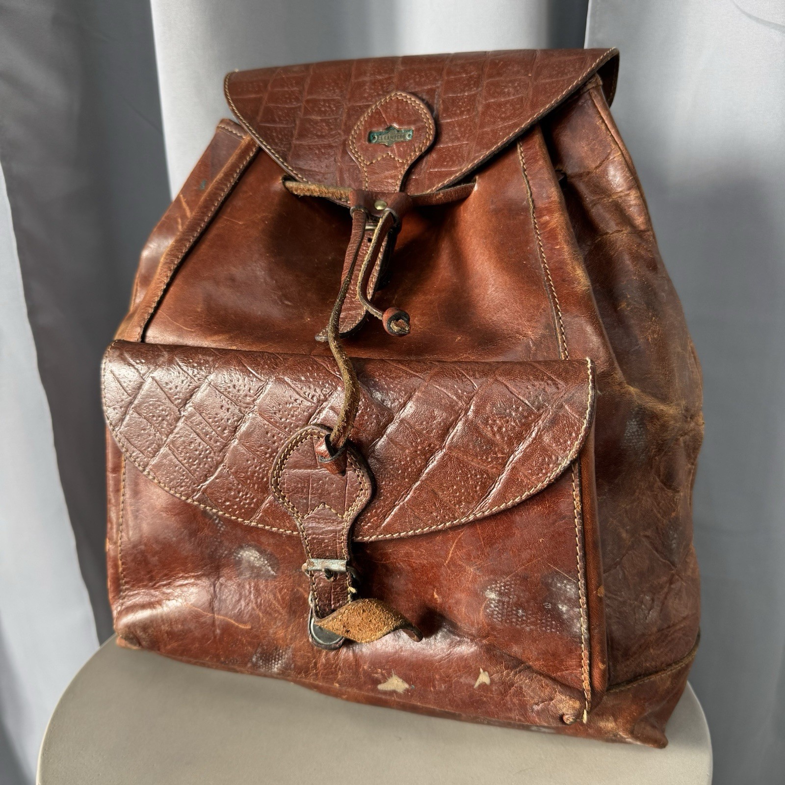 Vintage Brown El Campero Italian Leather Adjustable Drawstring Bag Backpack
