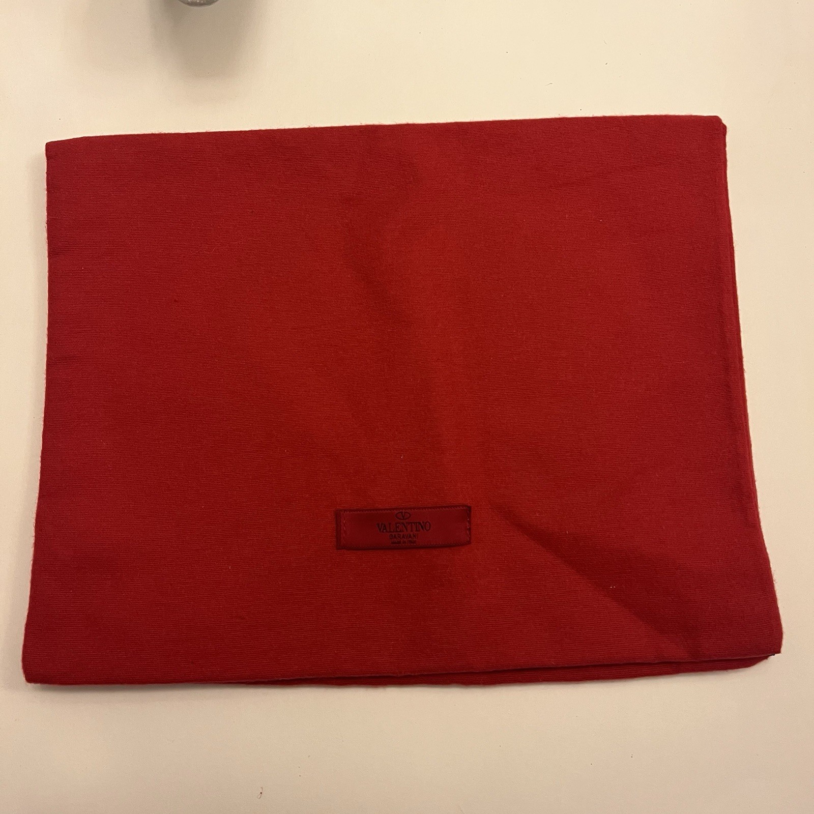 Valentino Garavani, Red, Dustbag, Excellent Condition, 22.5×14.5