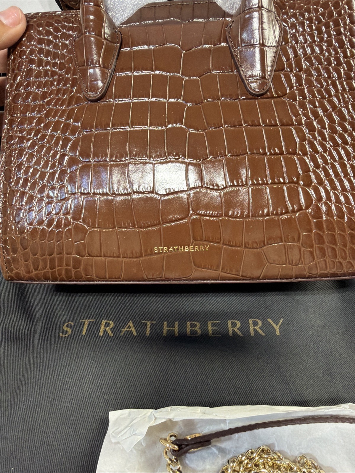 STRATHBERRY MINI TOTE CROC CHOCOLATE