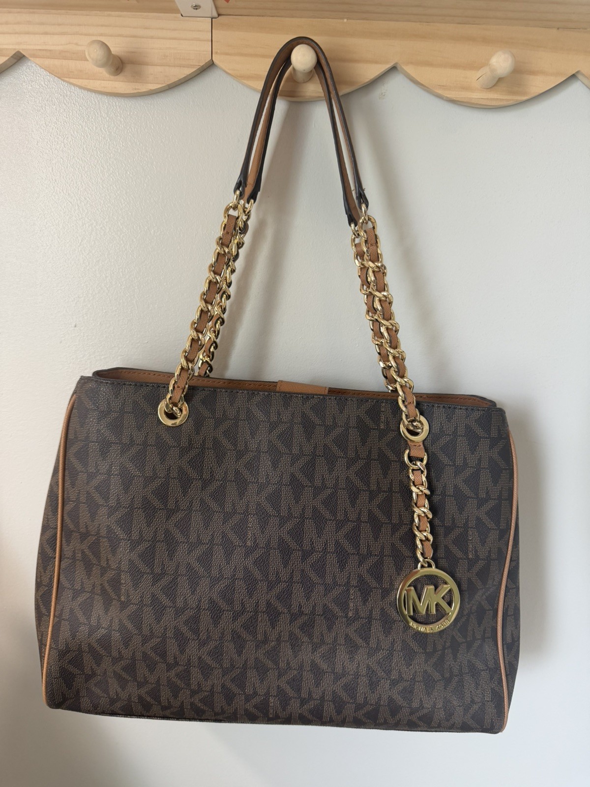 Michael Kors Monogram Tote Bag Brown Chain Gold Hardware Charm Multi Pocket