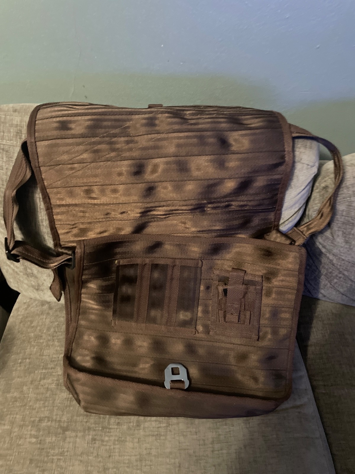 Burgundy Bucklebag Messenger Bag by Beams Seatbelts