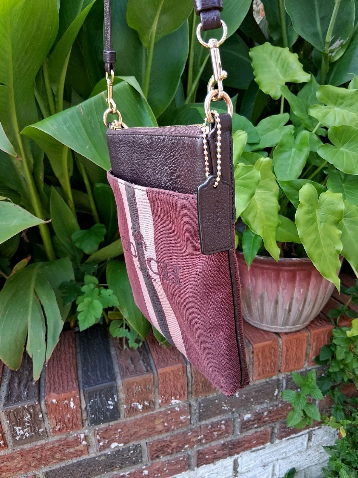 Vtg Coach Kitt Colorblock Crossbody Bag Brass Oxblood Leather Pink Jaquard Print