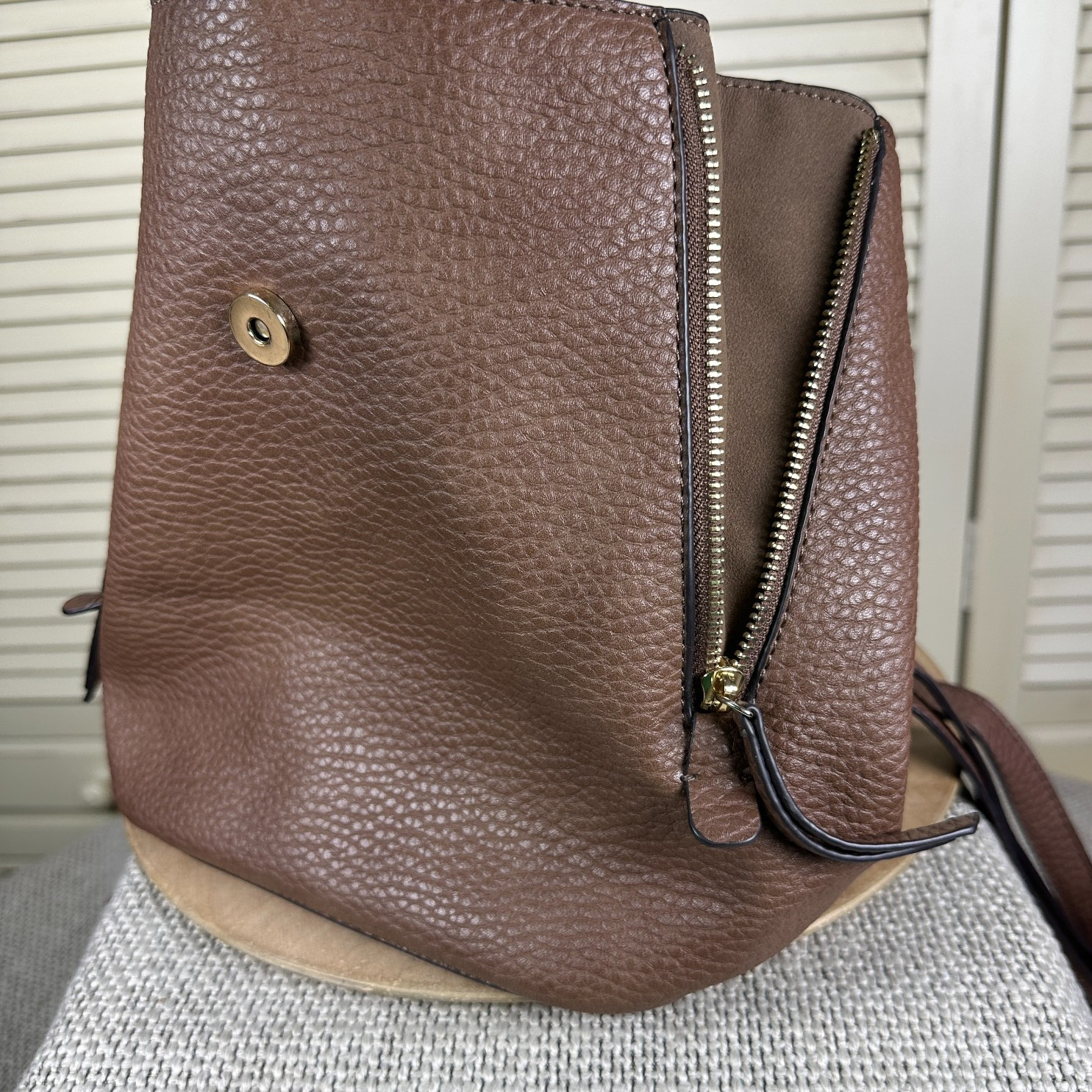 Justfab Cognac Brown Vegan Leather Backpack Bucket Travel Bag Expandable Medium