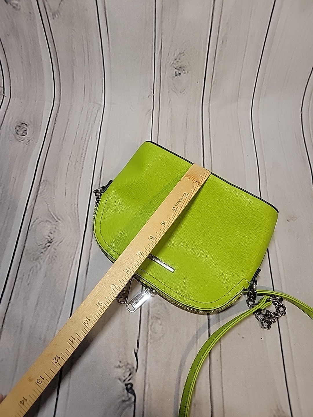 Steve Madden BMaggie Crossbody Bag Purse Lime Green Dome Silver Chain Strap
