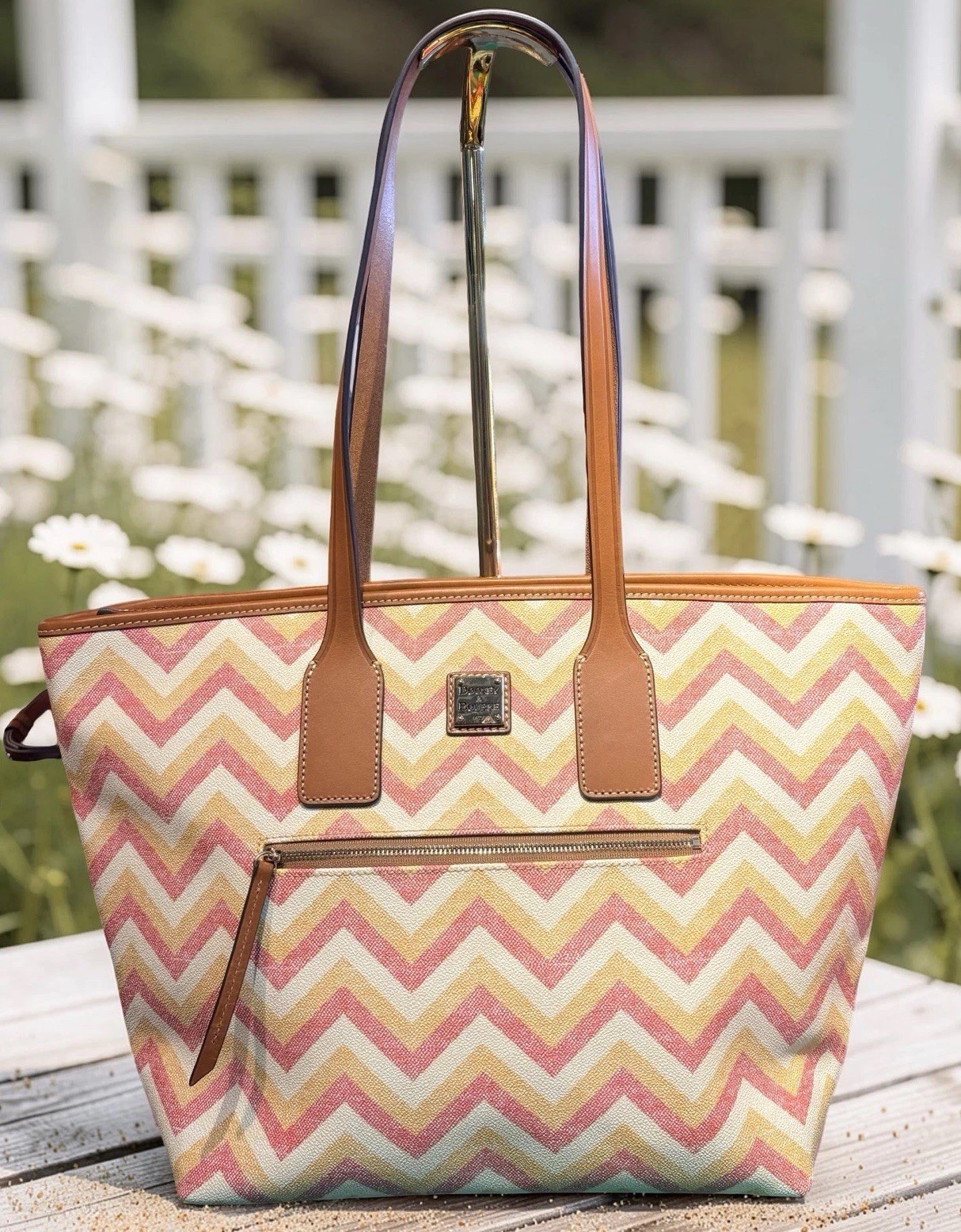 Dooney Bourk Chevron Zig Zag Orange Yellow Pink Large Shopper Tote Shoulder Bag
