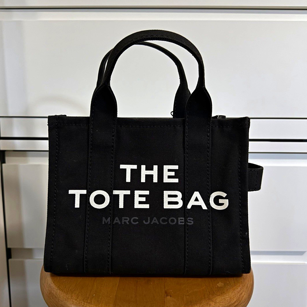 Marc Jacobs “The Tote Bag” Small