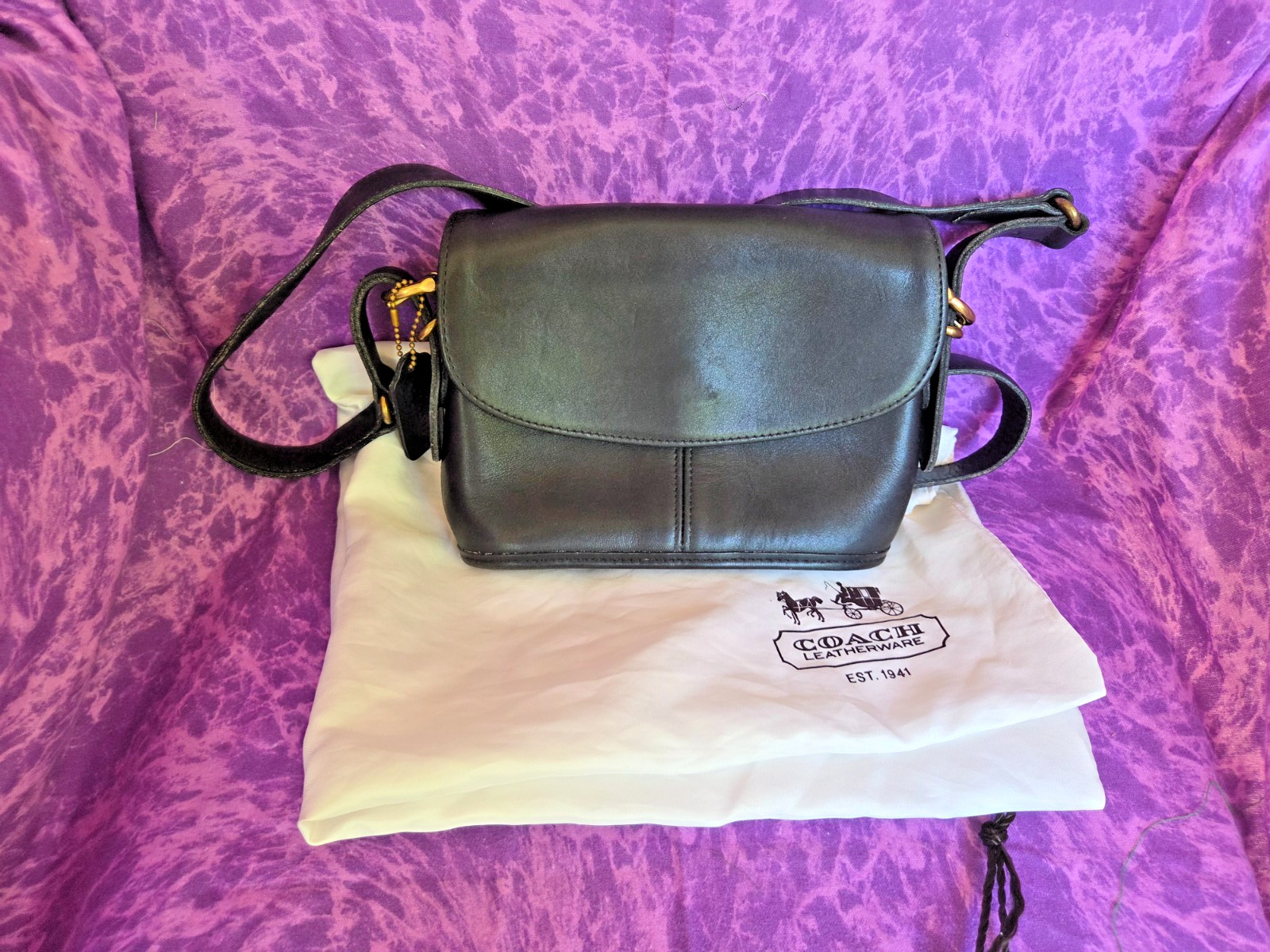 90s Vintage Coach Equestrian Small Flap Crossbody Bag 9801 Black