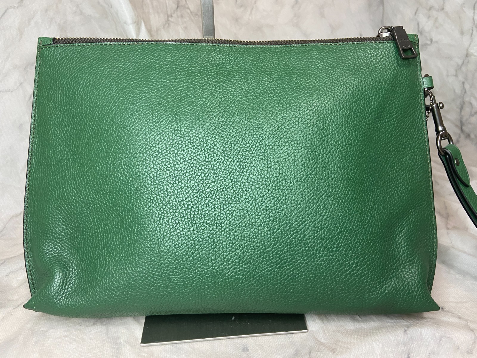 Coach 11040 Double Zip second bag clutch bag leather green strap Width 29.5cm
