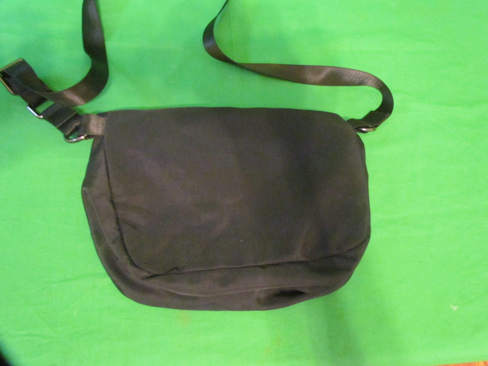 Lululemon All Night Festival Bag Handbag Crossbody Black Satin Nylon Excellent